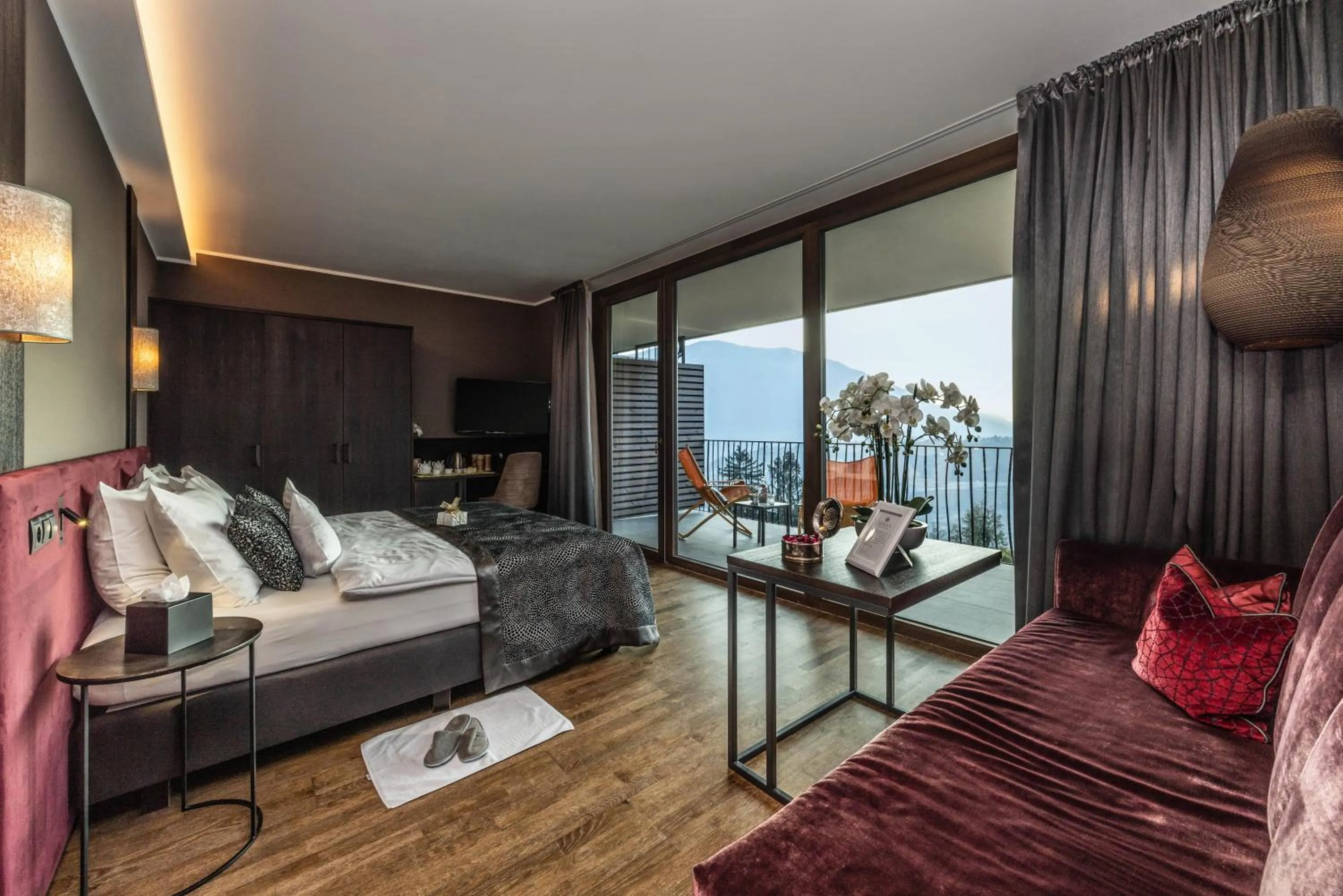 View (from property/room), Bed in Hotel Der Weinmesser