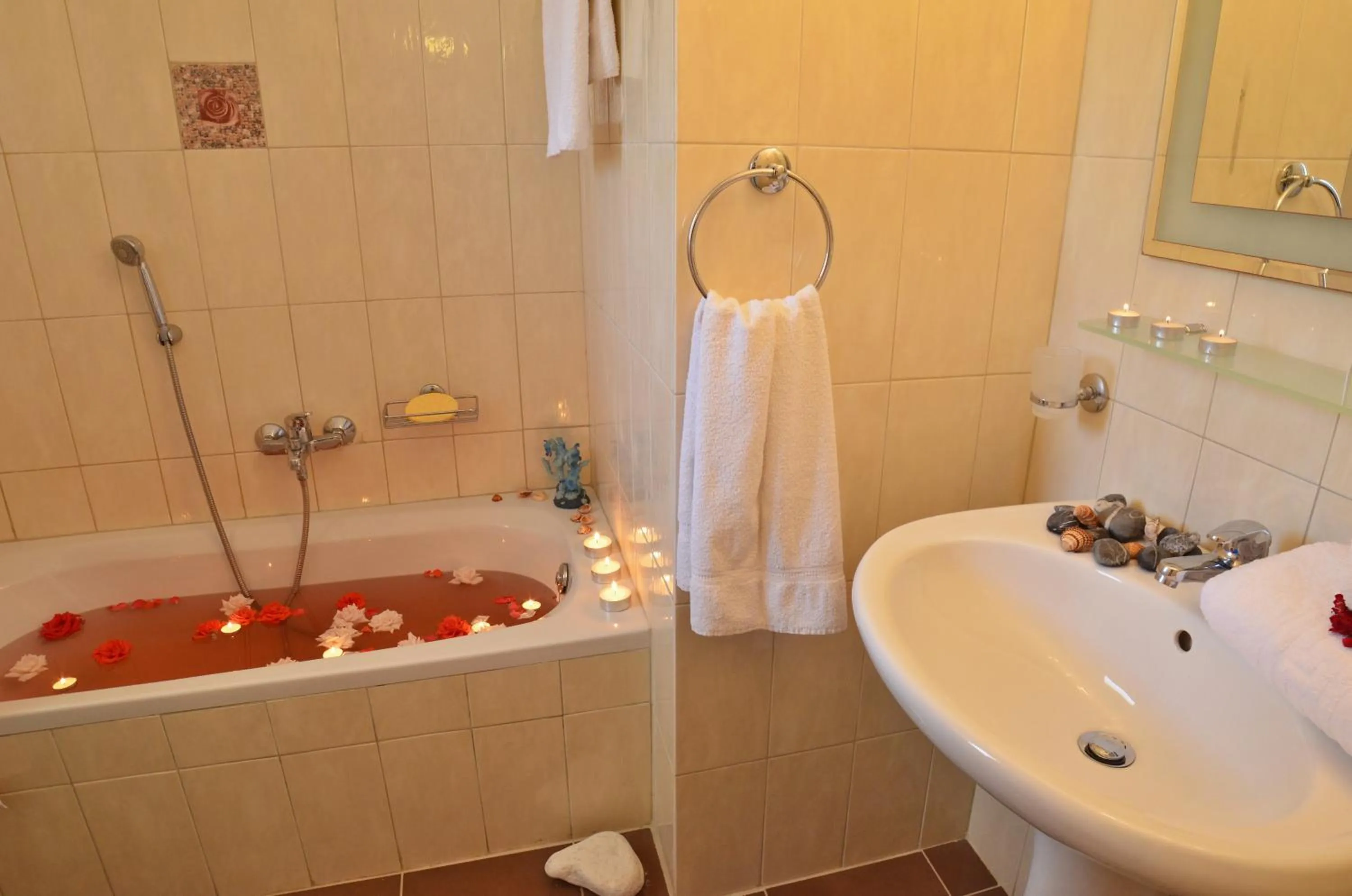 Bathroom in Elea Hotel Apartments and Villas