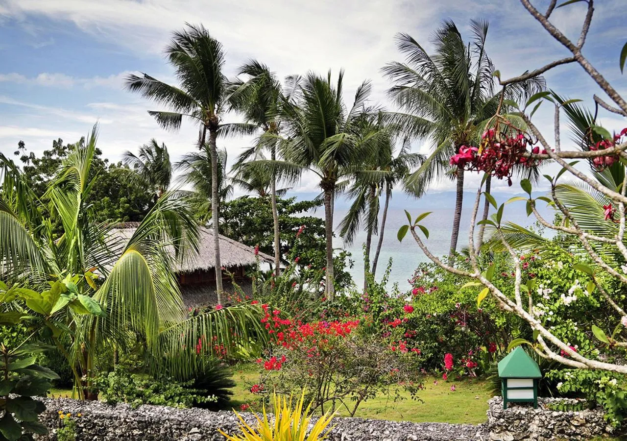 Property building in Les Maisons D'Itac