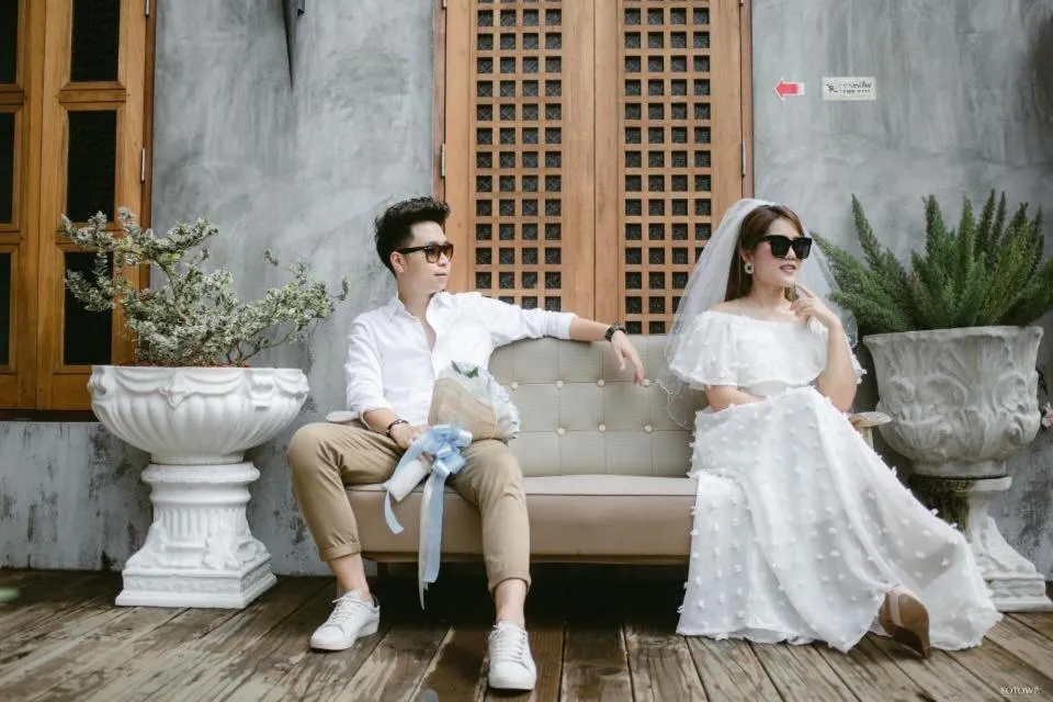 People in House Of Passion Amphawa