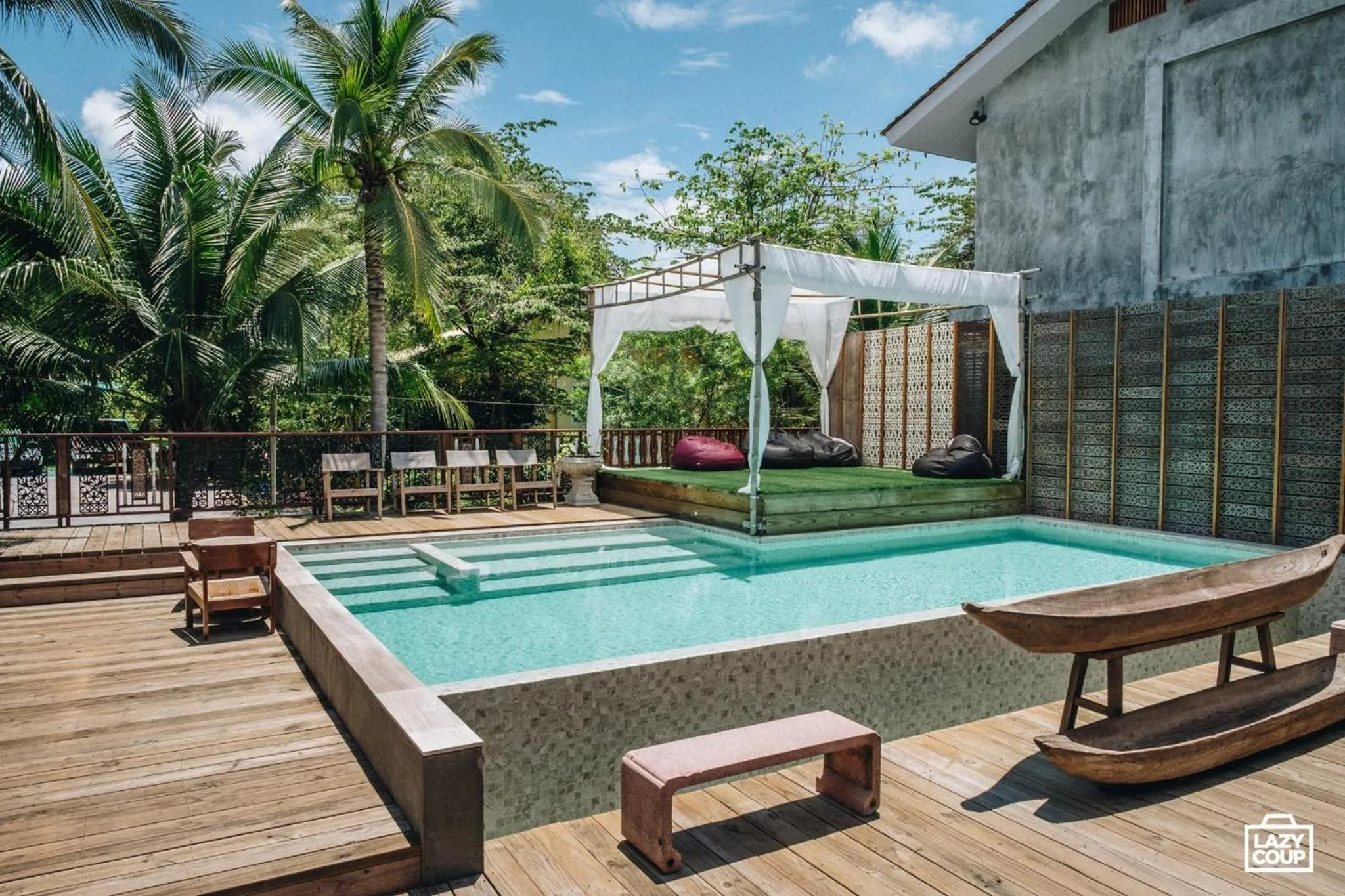 Property building in House Of Passion Amphawa