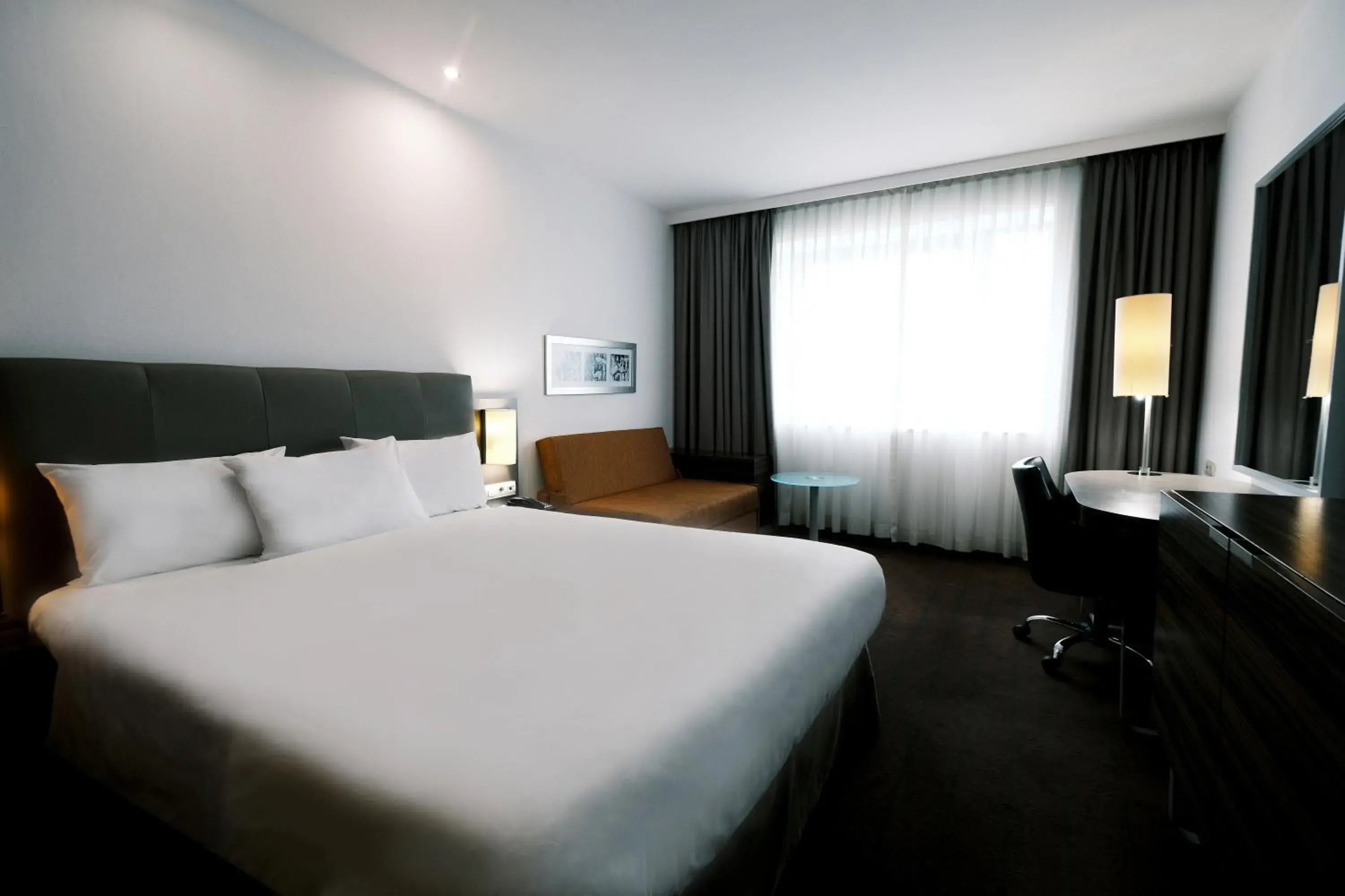 1 Double Standard With Sofa Bed Smoking in Holiday Inn Almaty by IHG 1 Double Standard With Sofa Bed Smoking in Holiday Inn Almaty by IHG