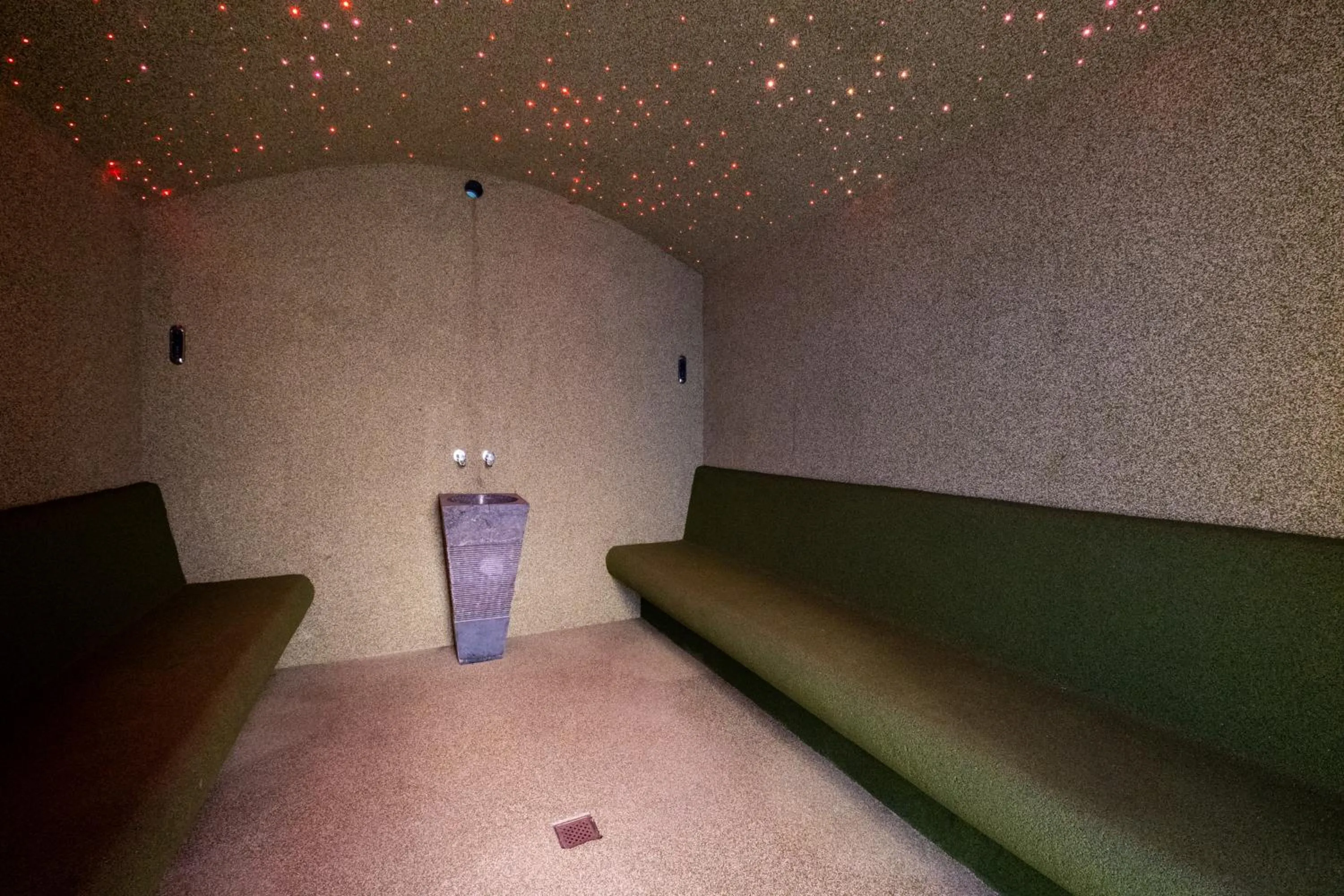 Steam room in Mediterranean Beach Resort