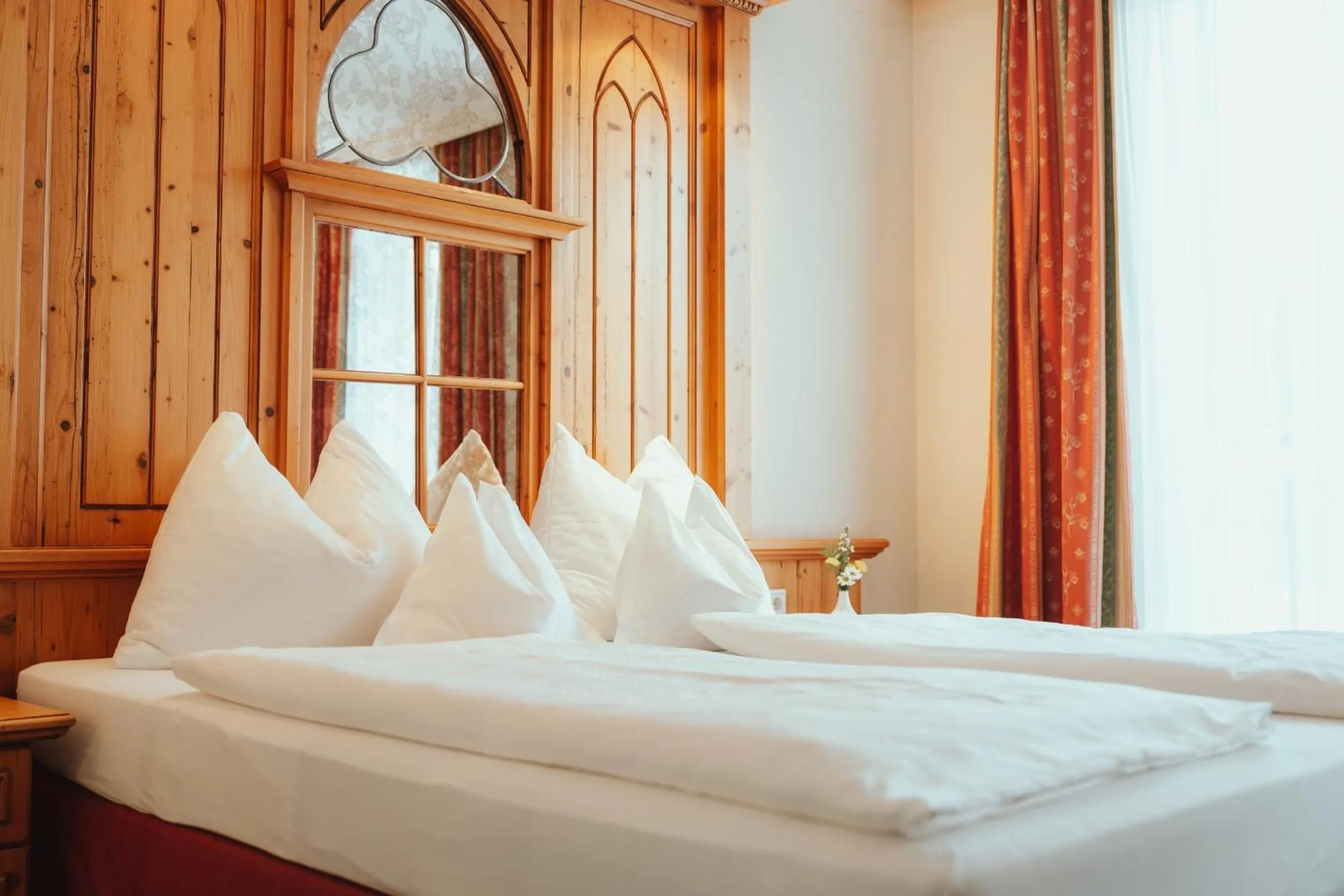 Bed in Hotel Vitalquelle Montafon