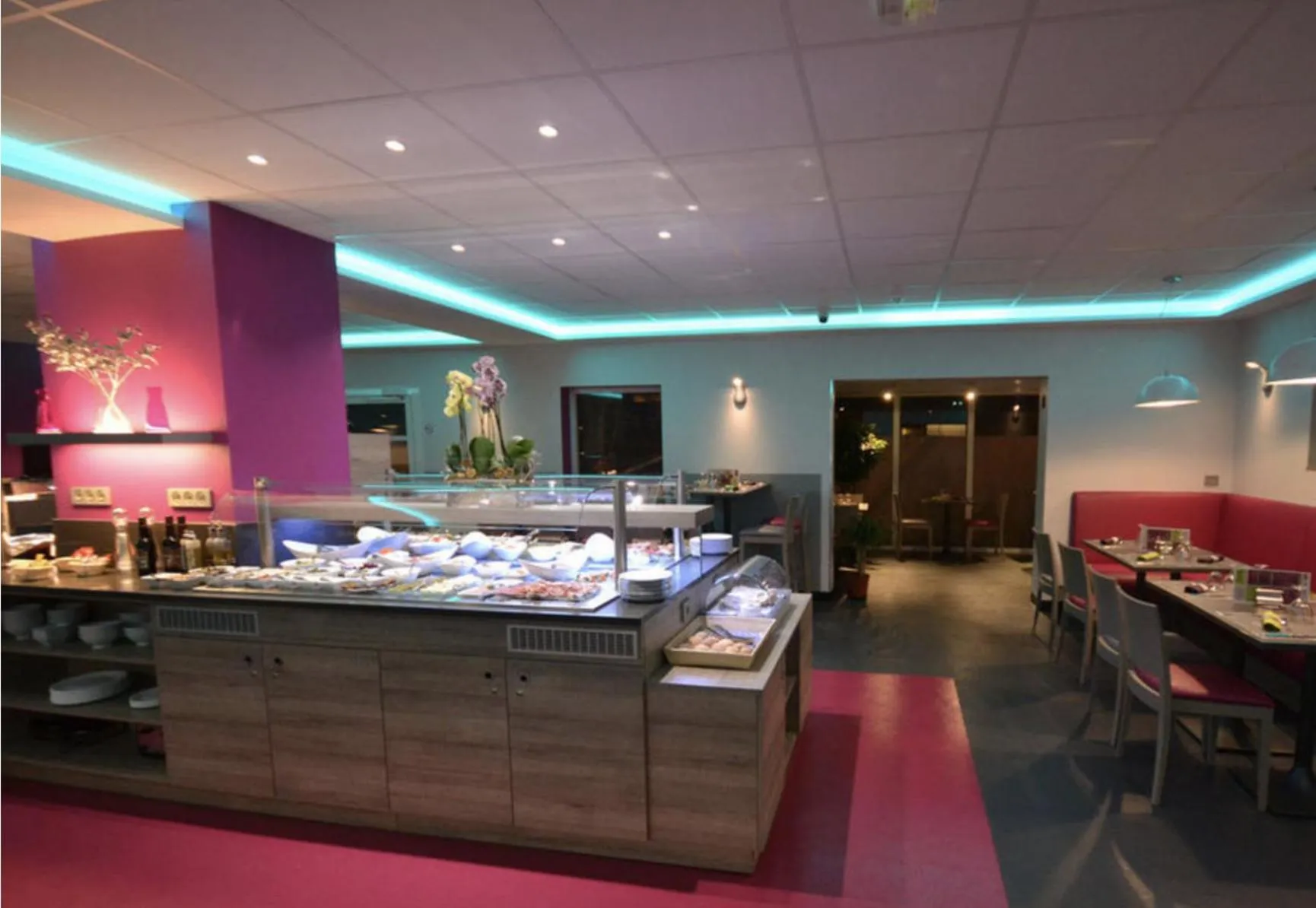 Restaurant/places to eat in Brit Hotel La Ferté sous Jouarre