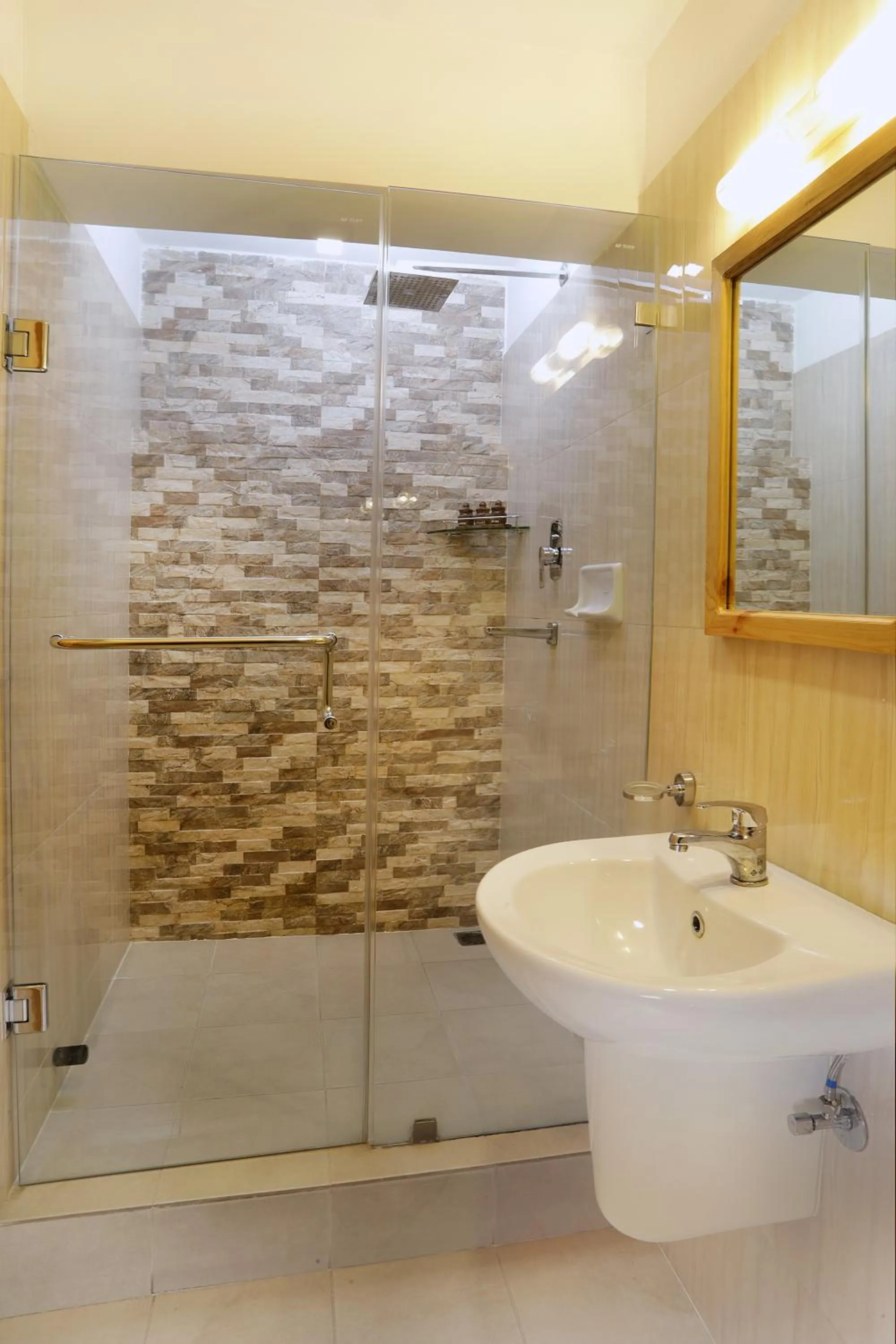 Bathroom in Hotel Timila