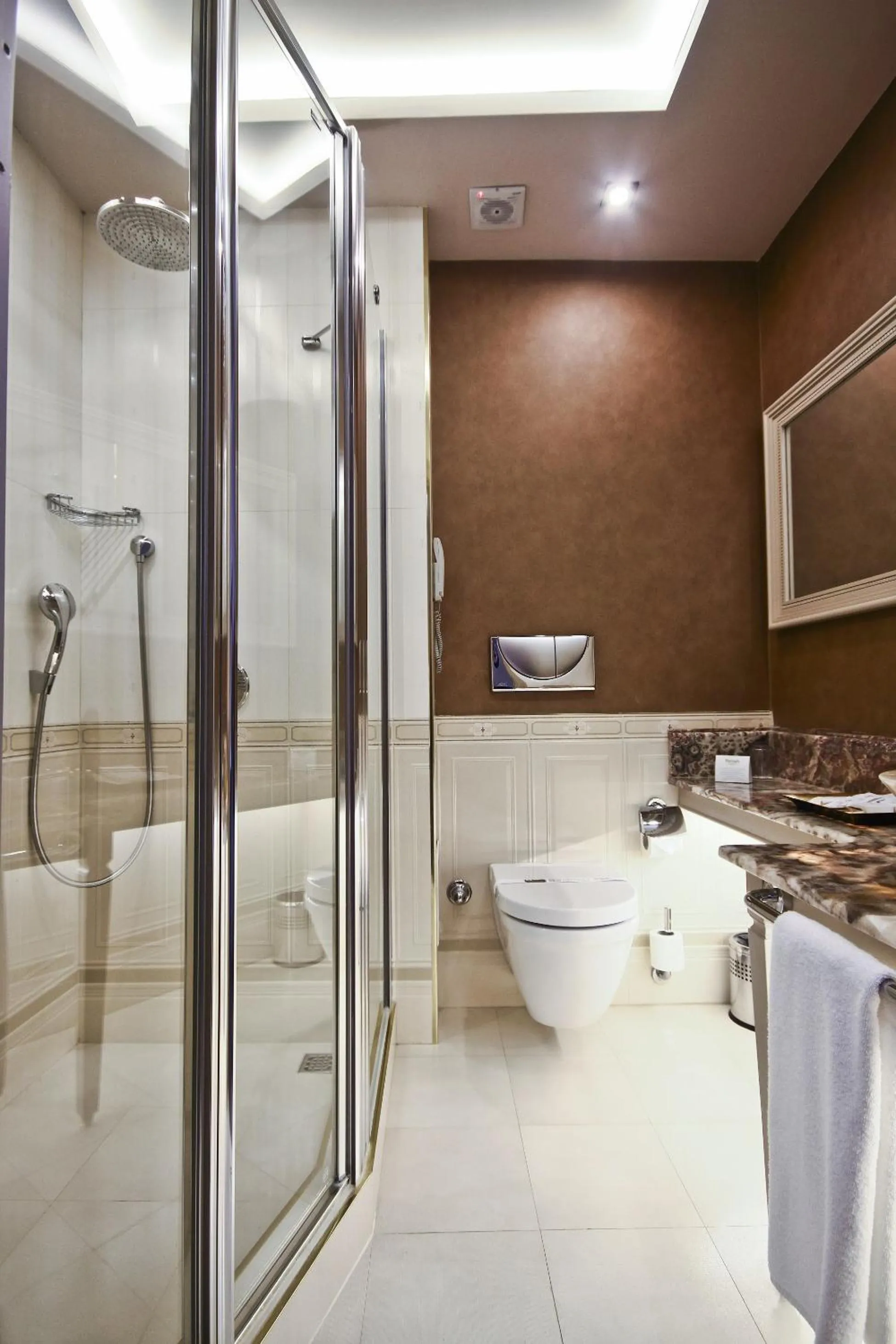 Bathroom in Fuat Pasa Oteli - Special Category Bosphorus