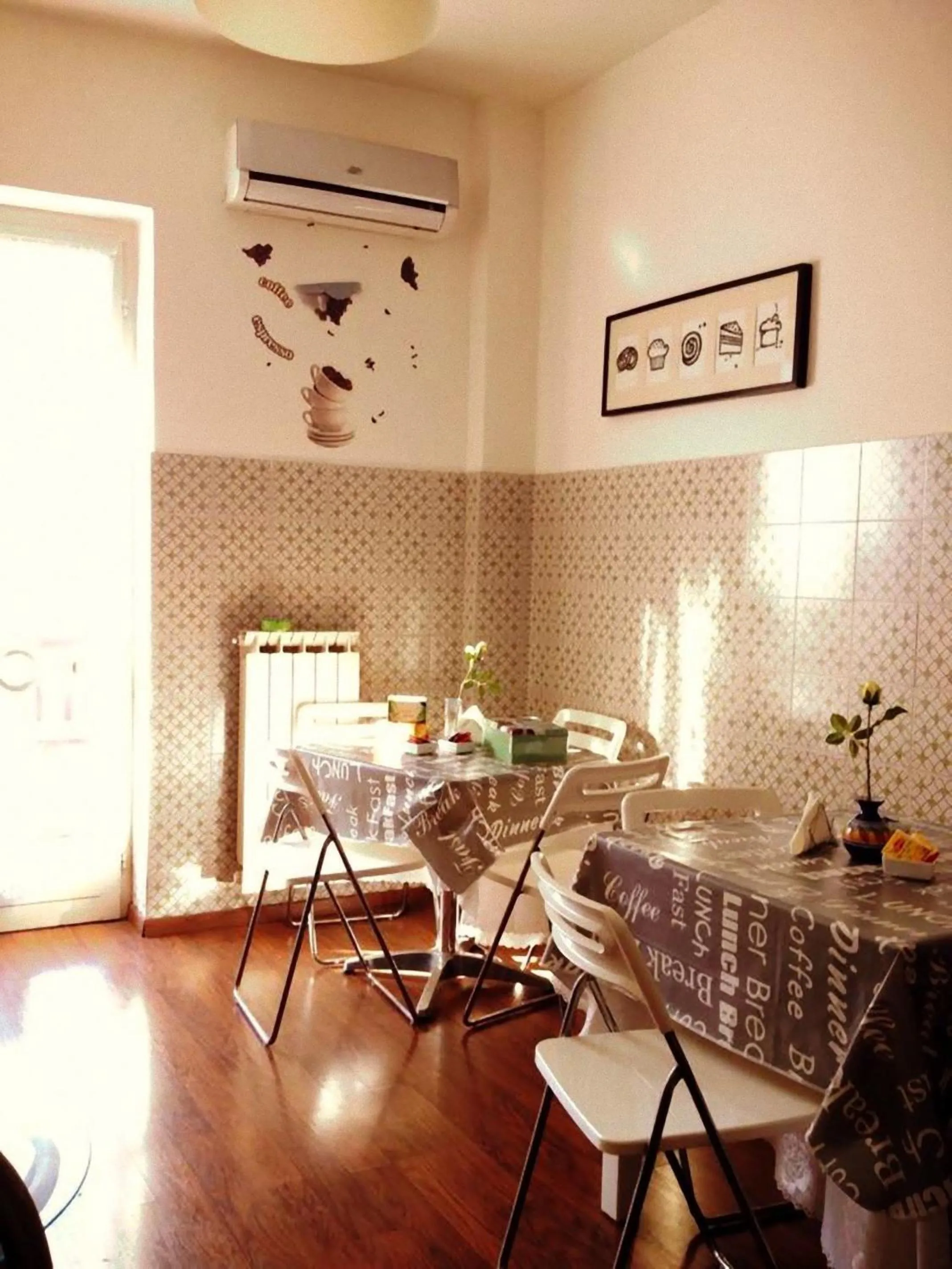 Restaurant/places to eat in B&B A Casa Di Mario Scafati