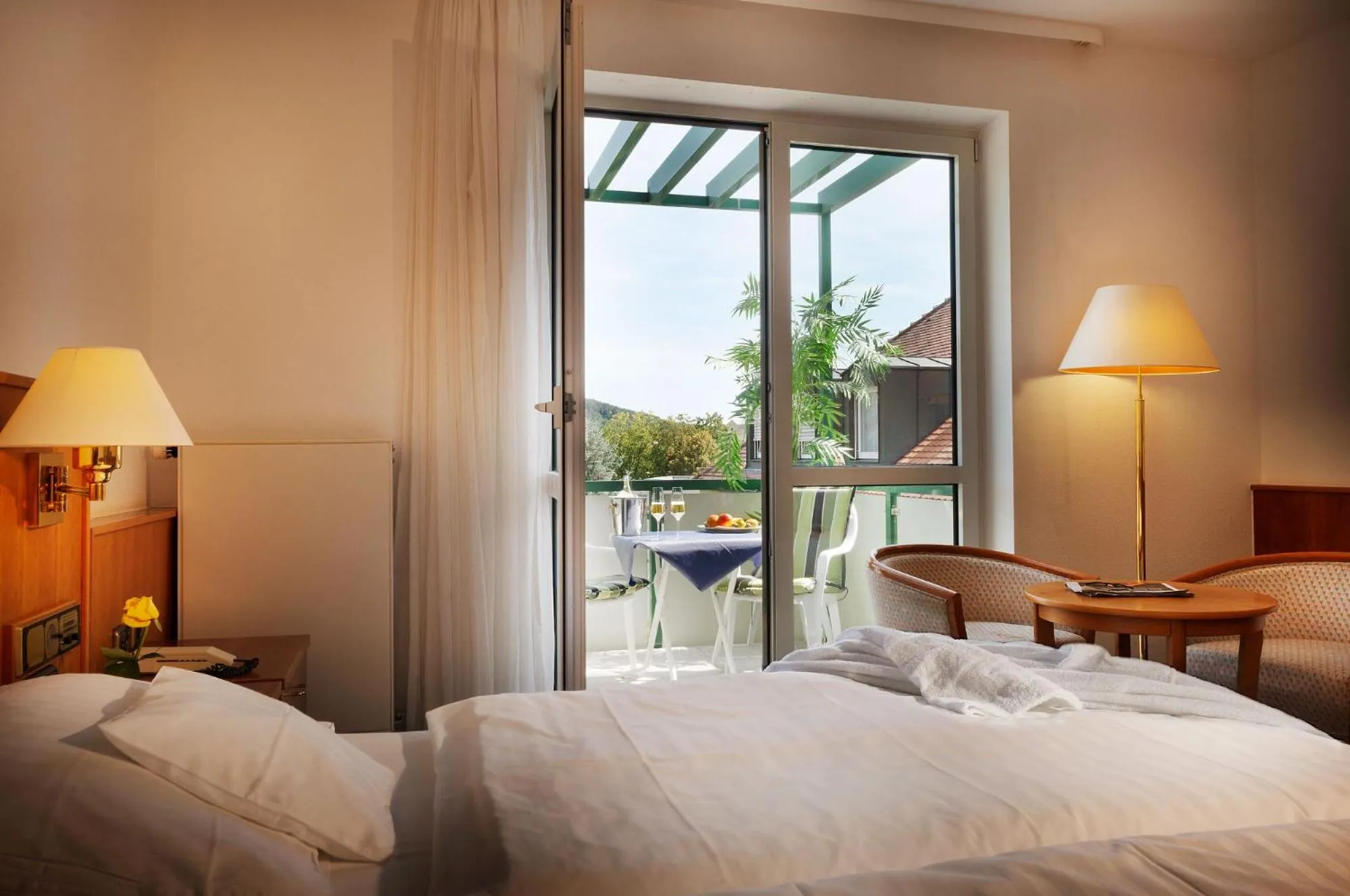 Photo of the whole room, Bed in Hotel Fontana