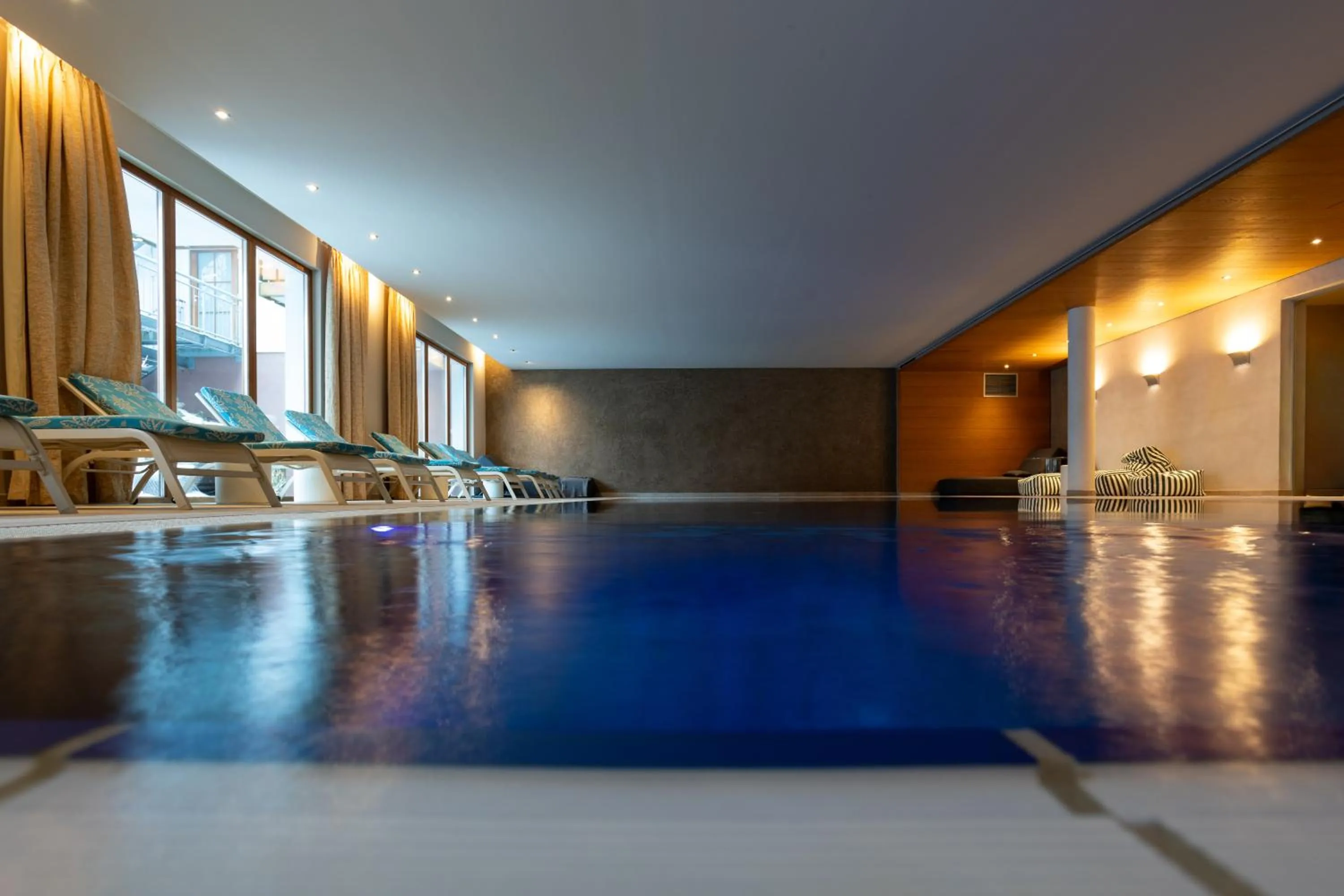 Swimming pool in Hotel Krone