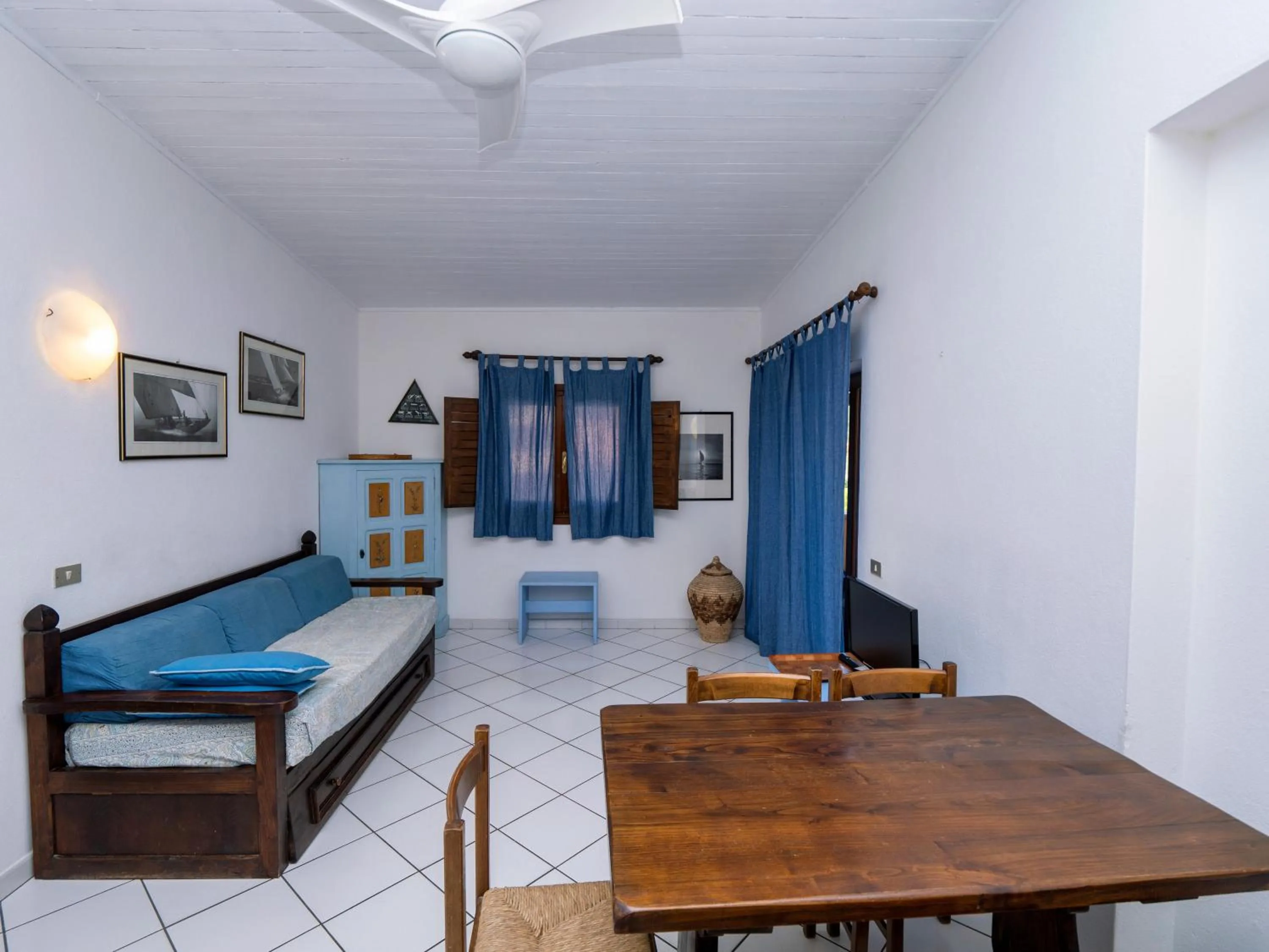 Living room, Bed in Marinella, Sardegna