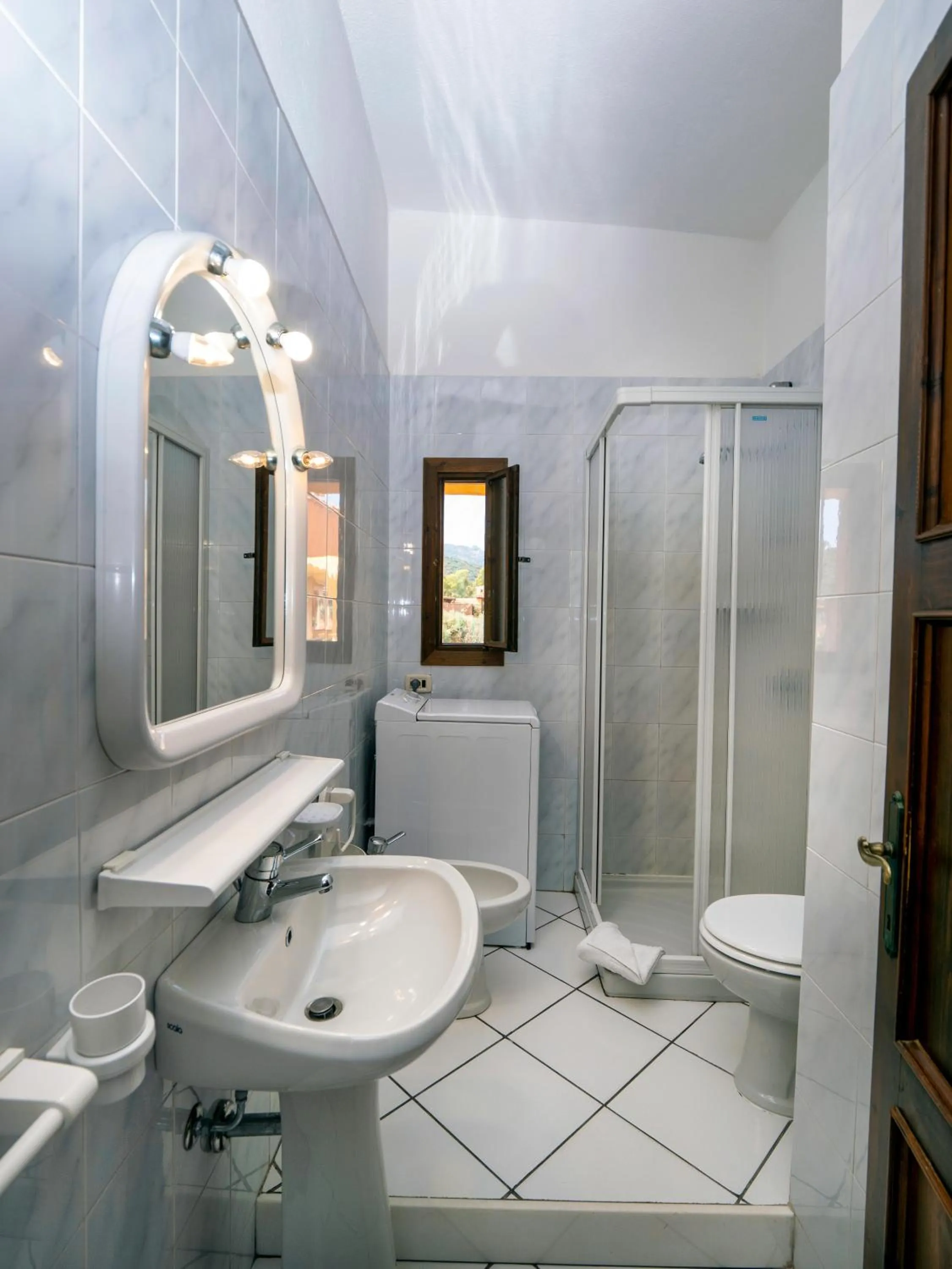 Bathroom in Marinella, Sardegna