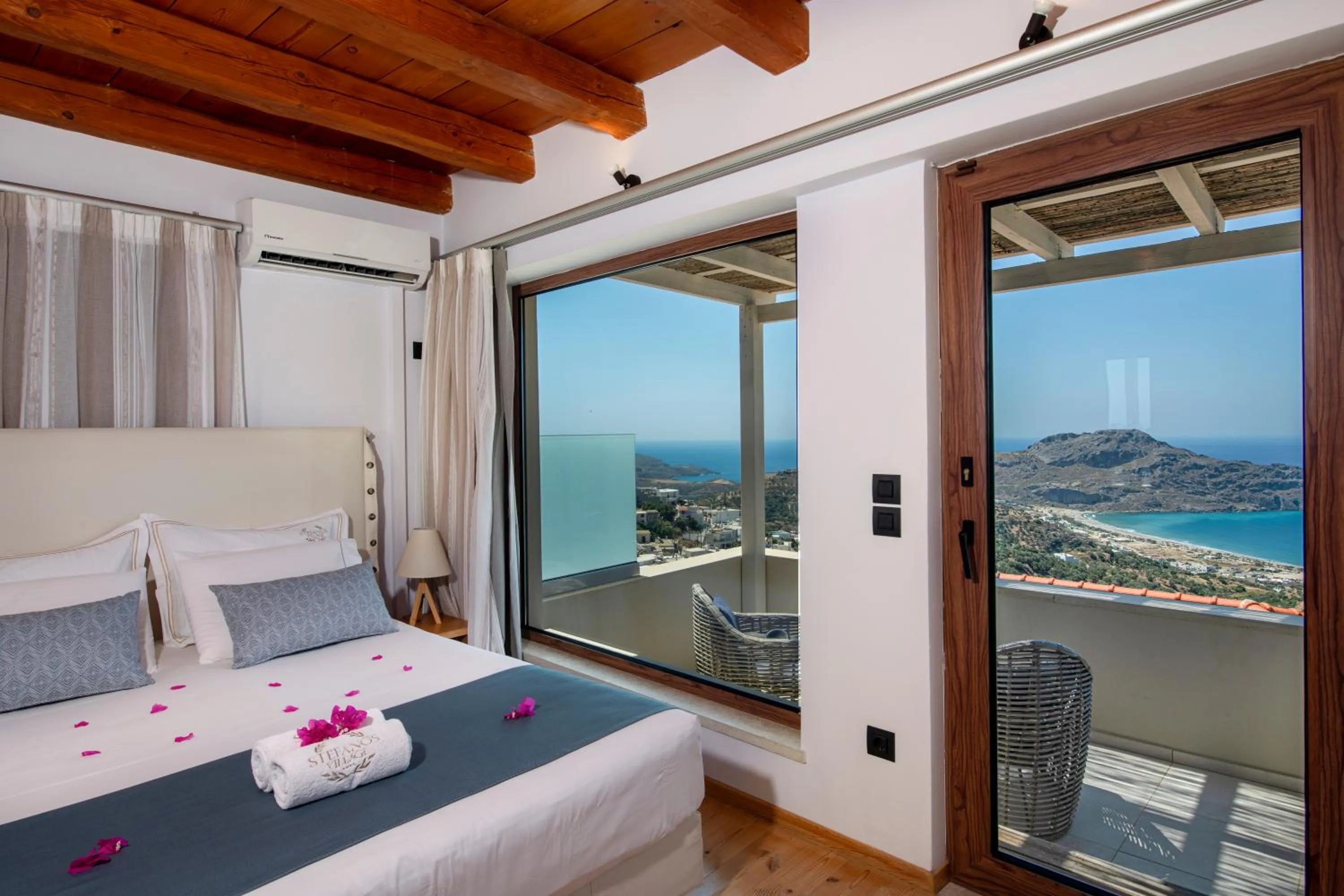 Bedroom, Bed in Stefanos Village Hotel