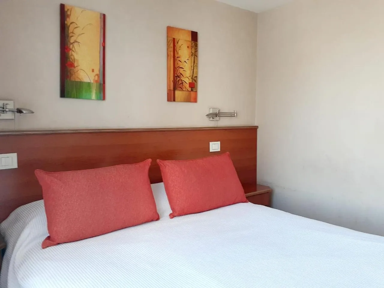 Bed in Hotel Benevento