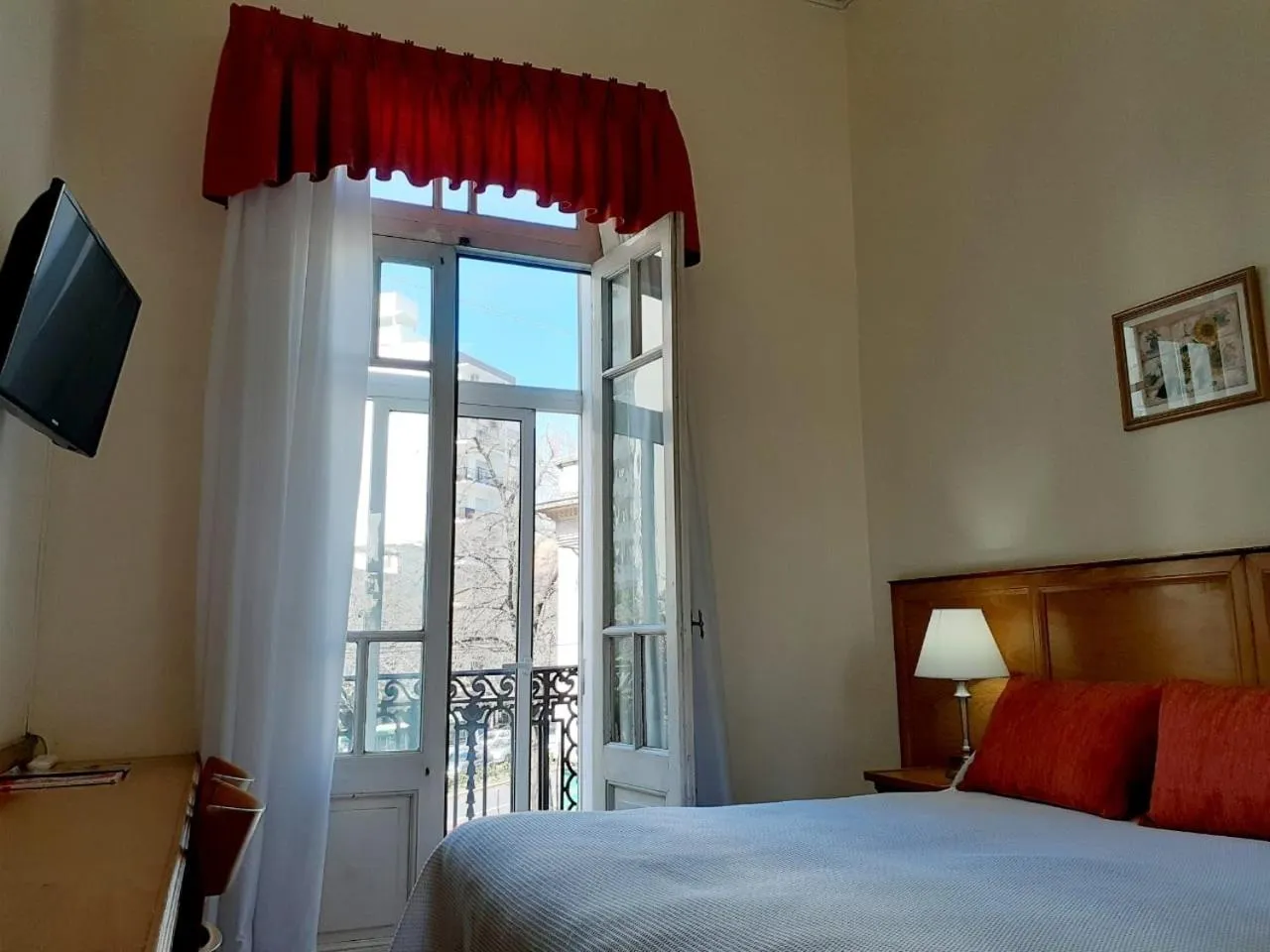 Bed in Hotel Benevento