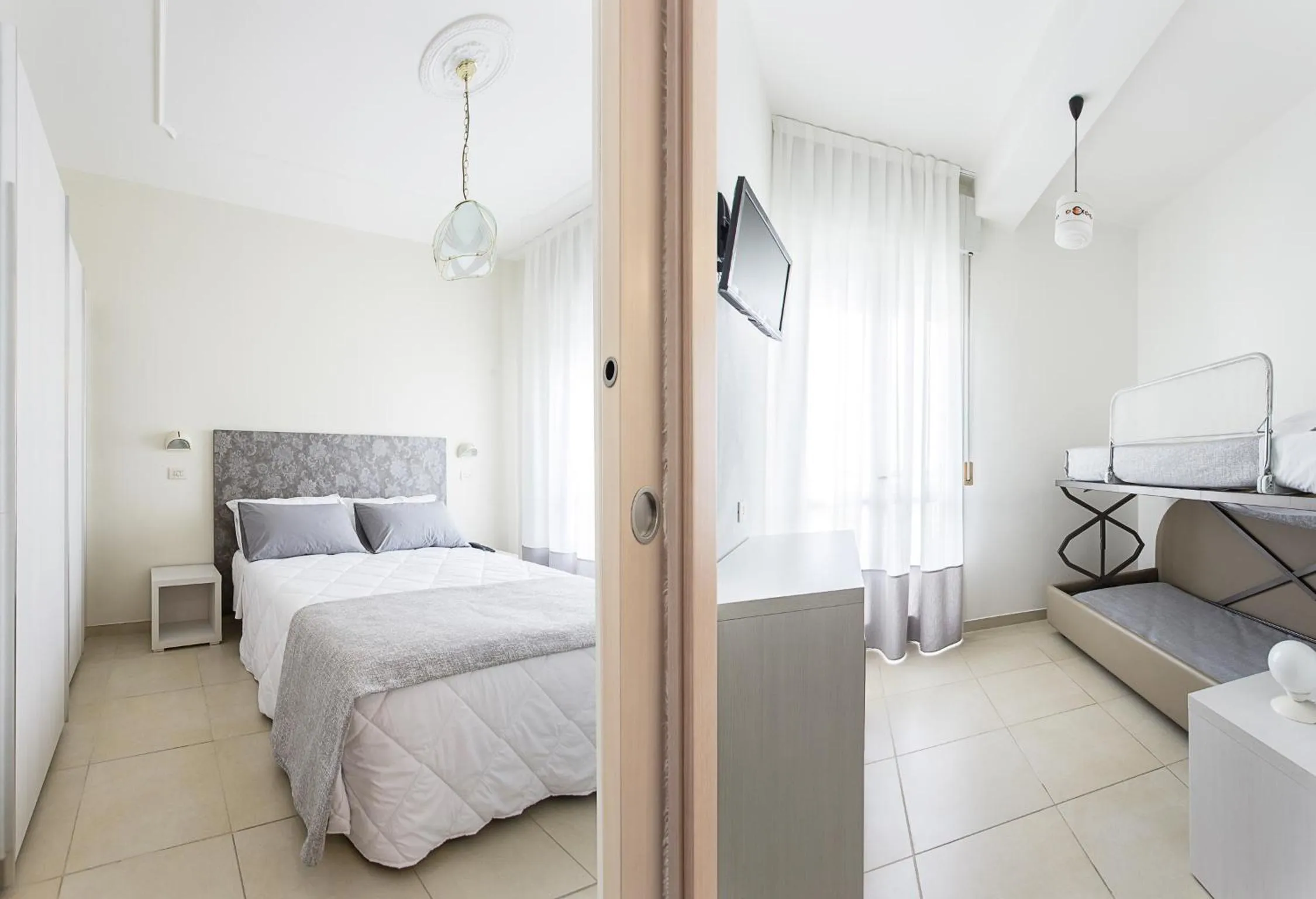 Photo of the whole room, Bed in Hotel Caesar