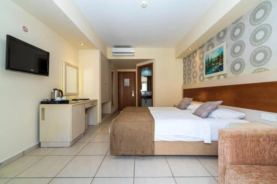 Bed in Montebello Resort Hotel - All Inclusive