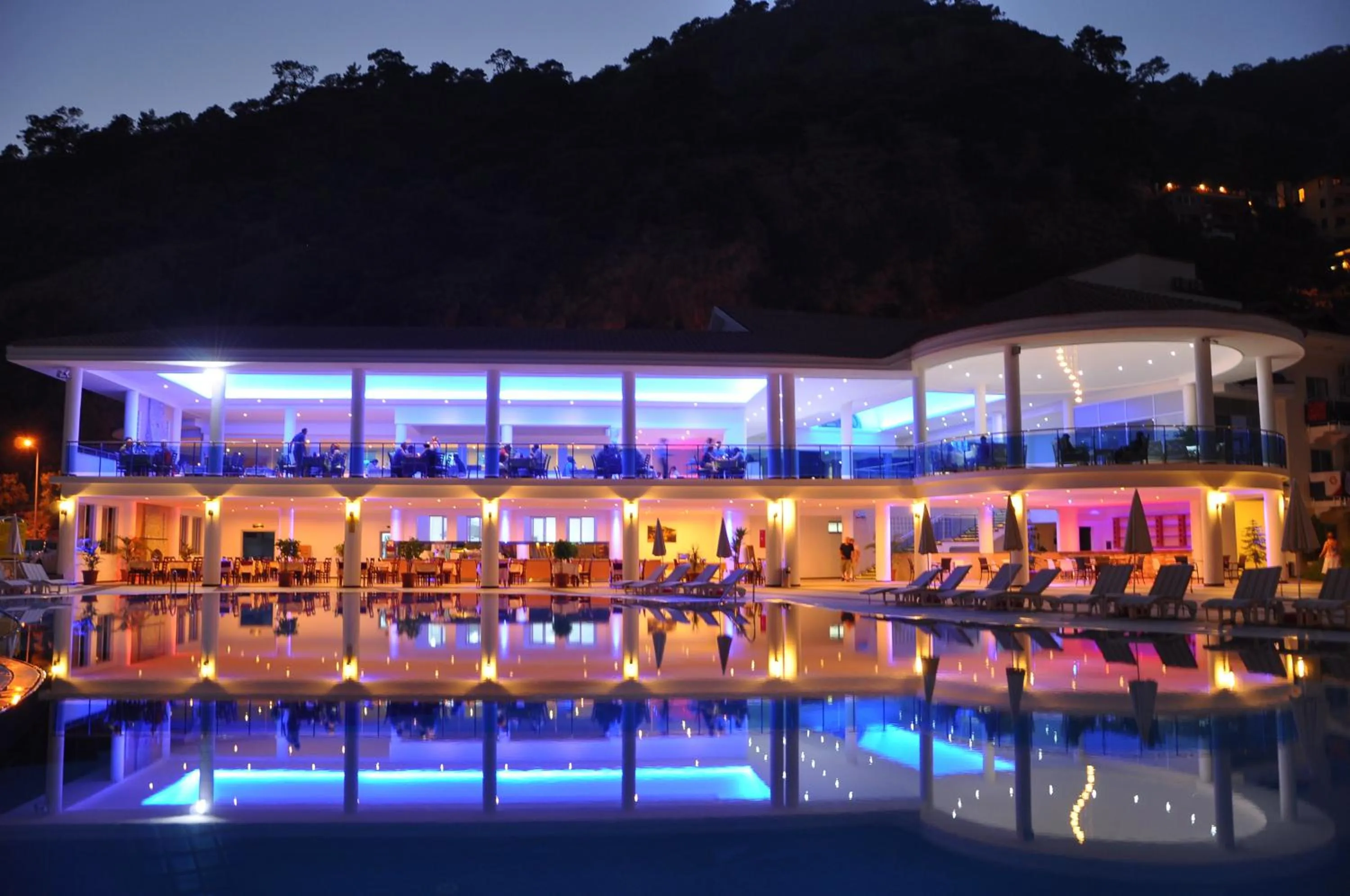 Facade/entrance in Montebello Resort Hotel - All Inclusive