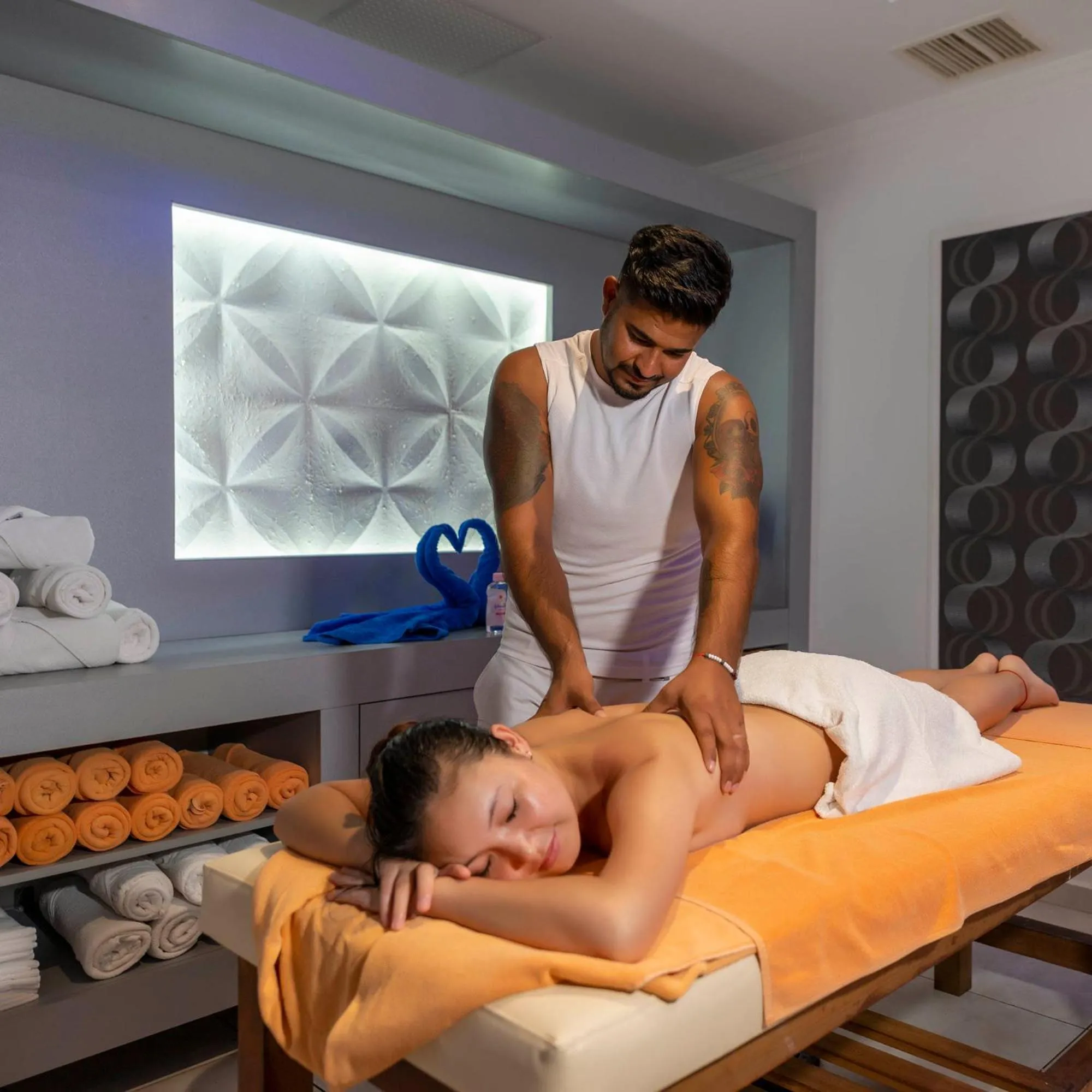 Massage in Montebello Resort Hotel - All Inclusive