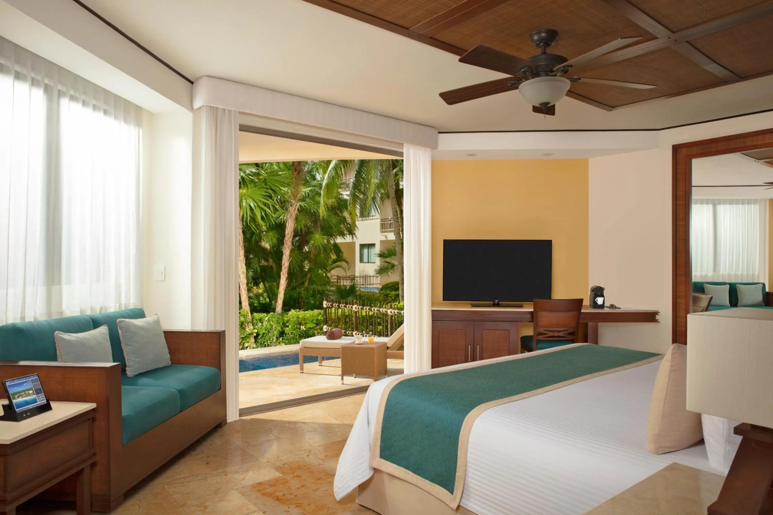 Photo of the whole room in Dreams Riviera Cancun Resort & Spa - All Inclusive