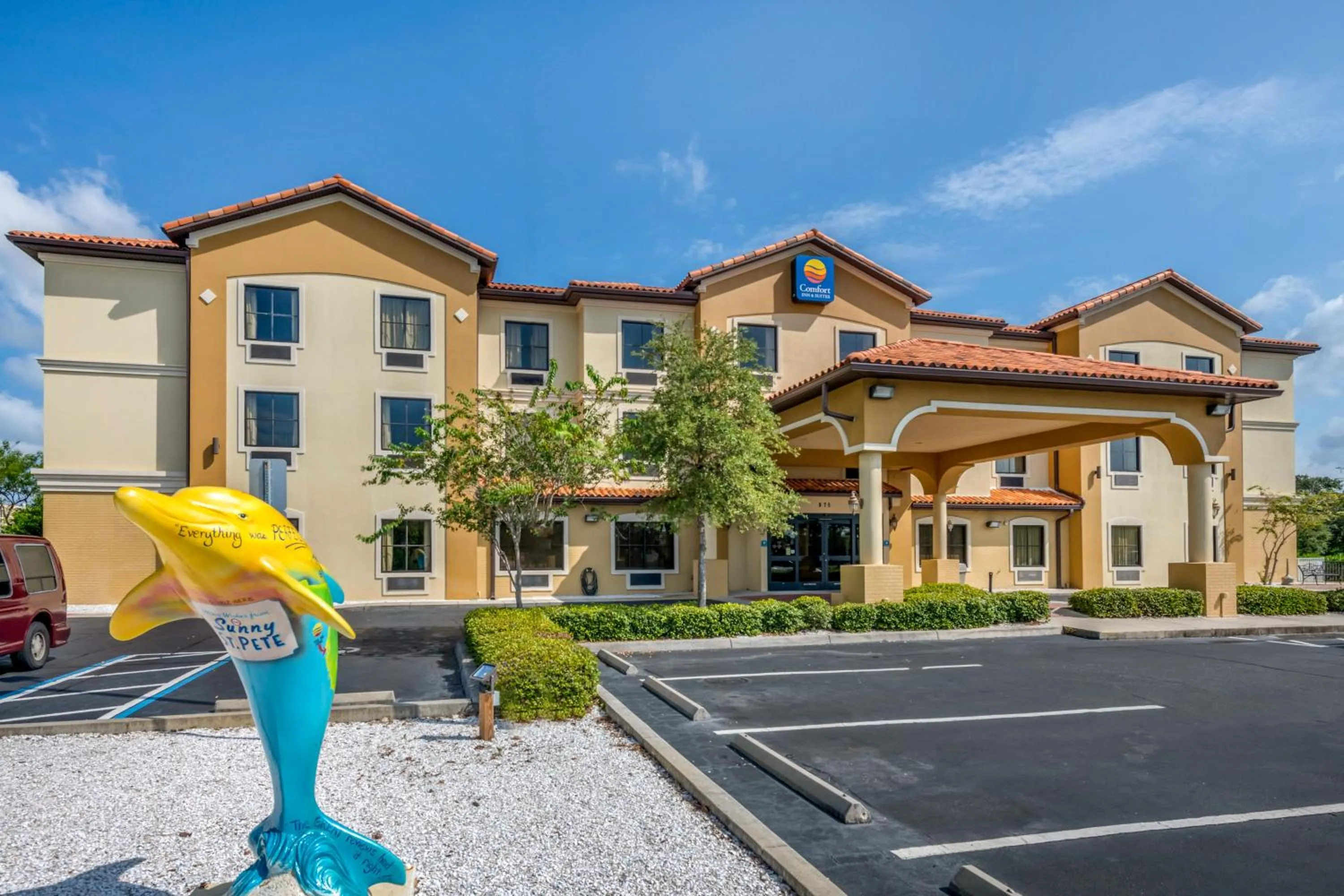 Property building in Comfort Inn & Suites Northeast - Gateway