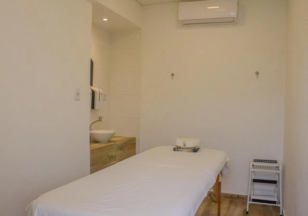 Spa and wellness centre/facilities in Wembley Inn Hotel