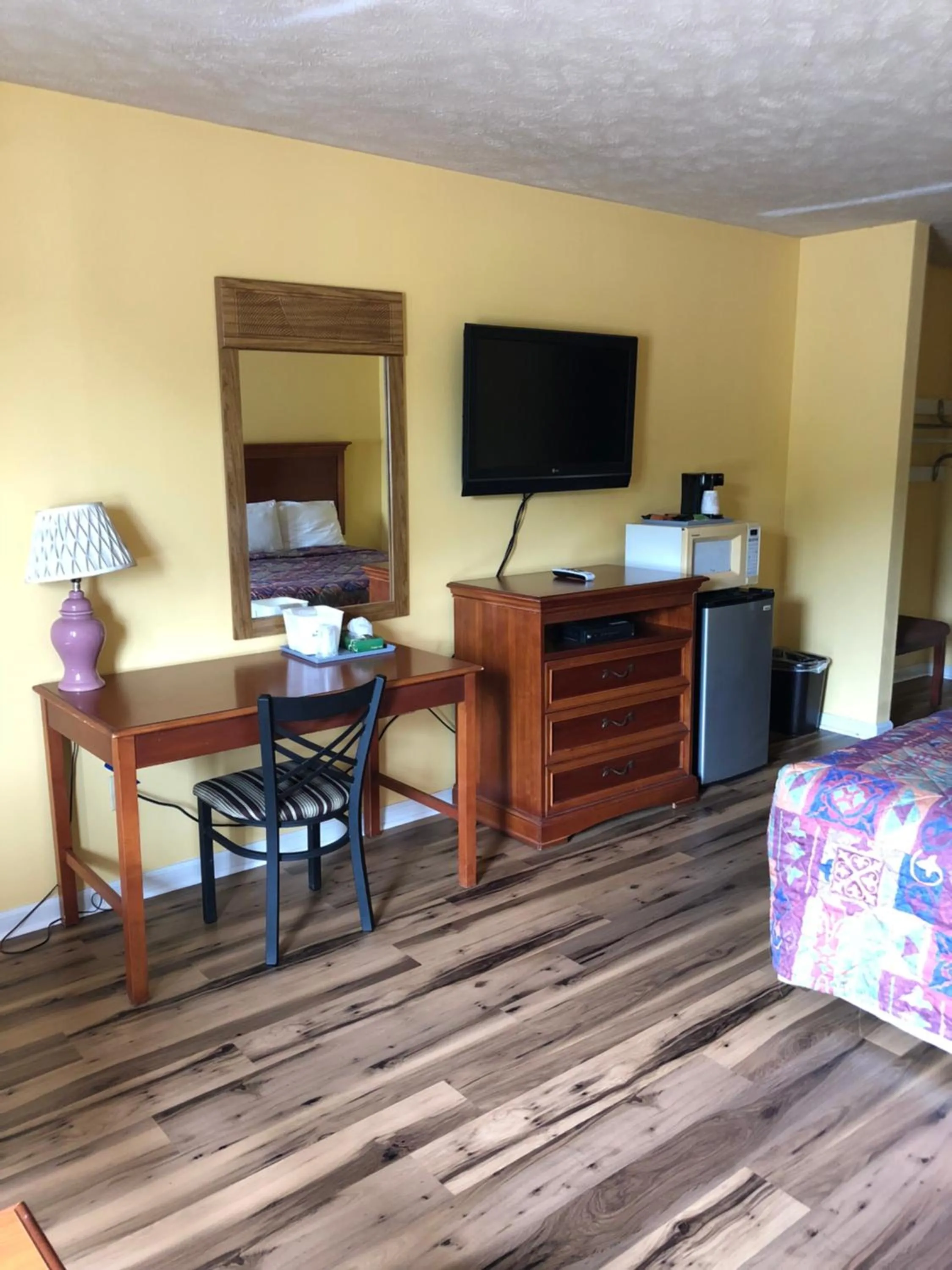 Americas Best Value Inn - Jonesville