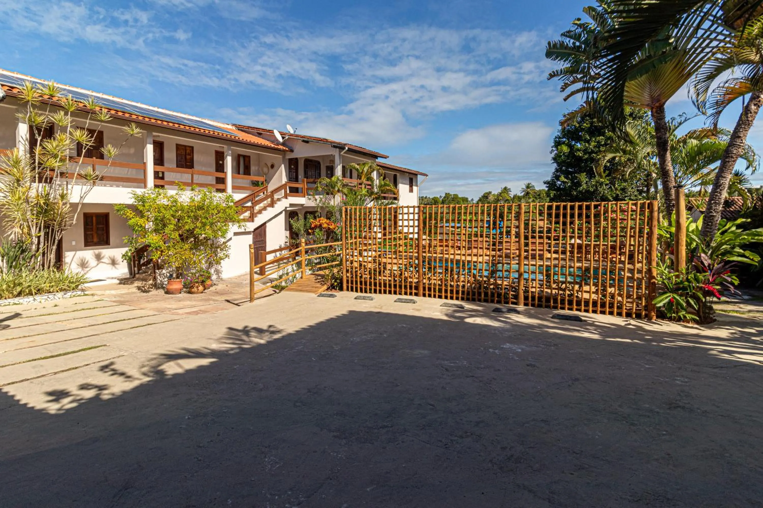 Parking in Pousada Encantos de Arraial