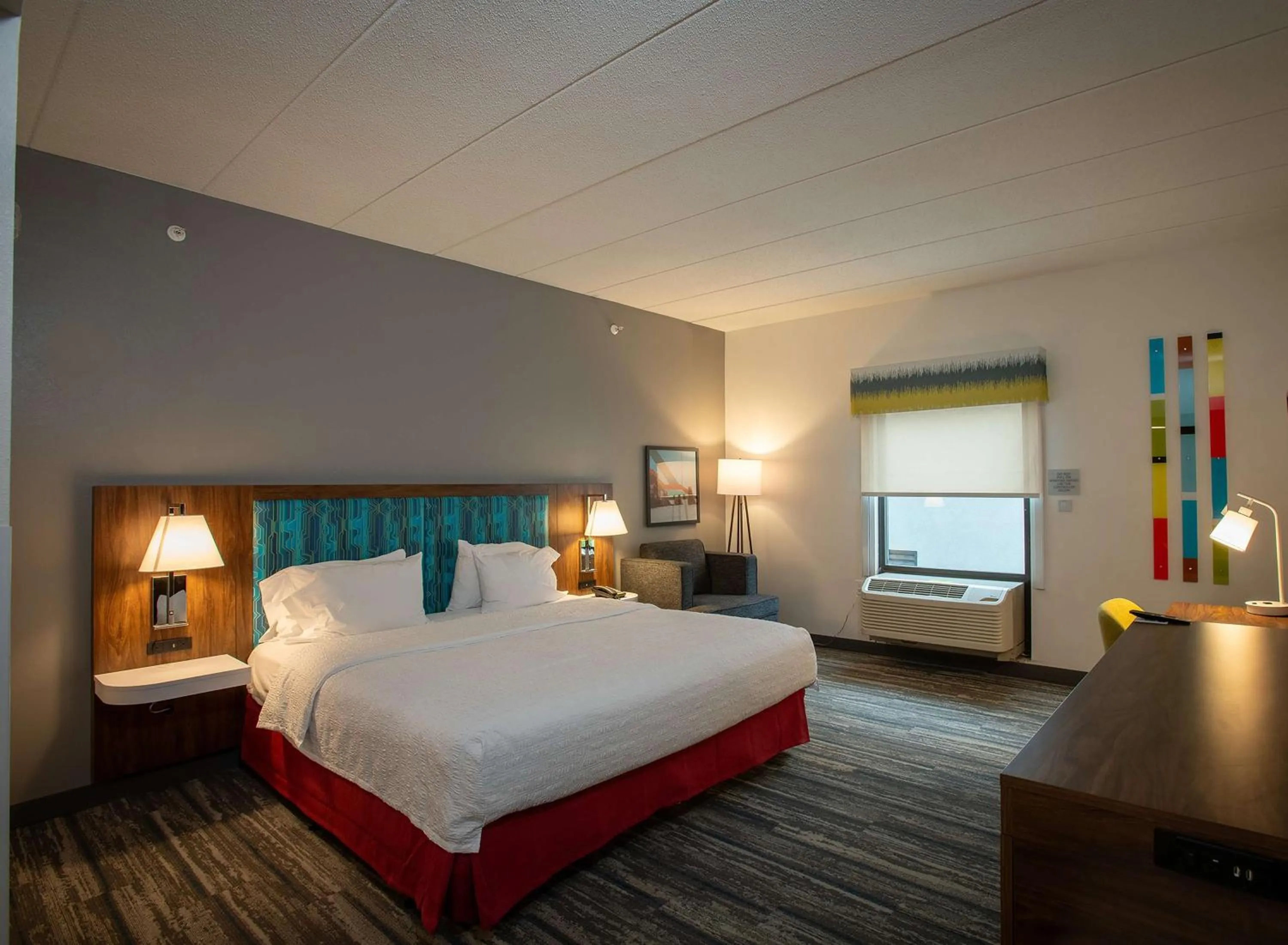 Bed in Hampton Inn Seaford