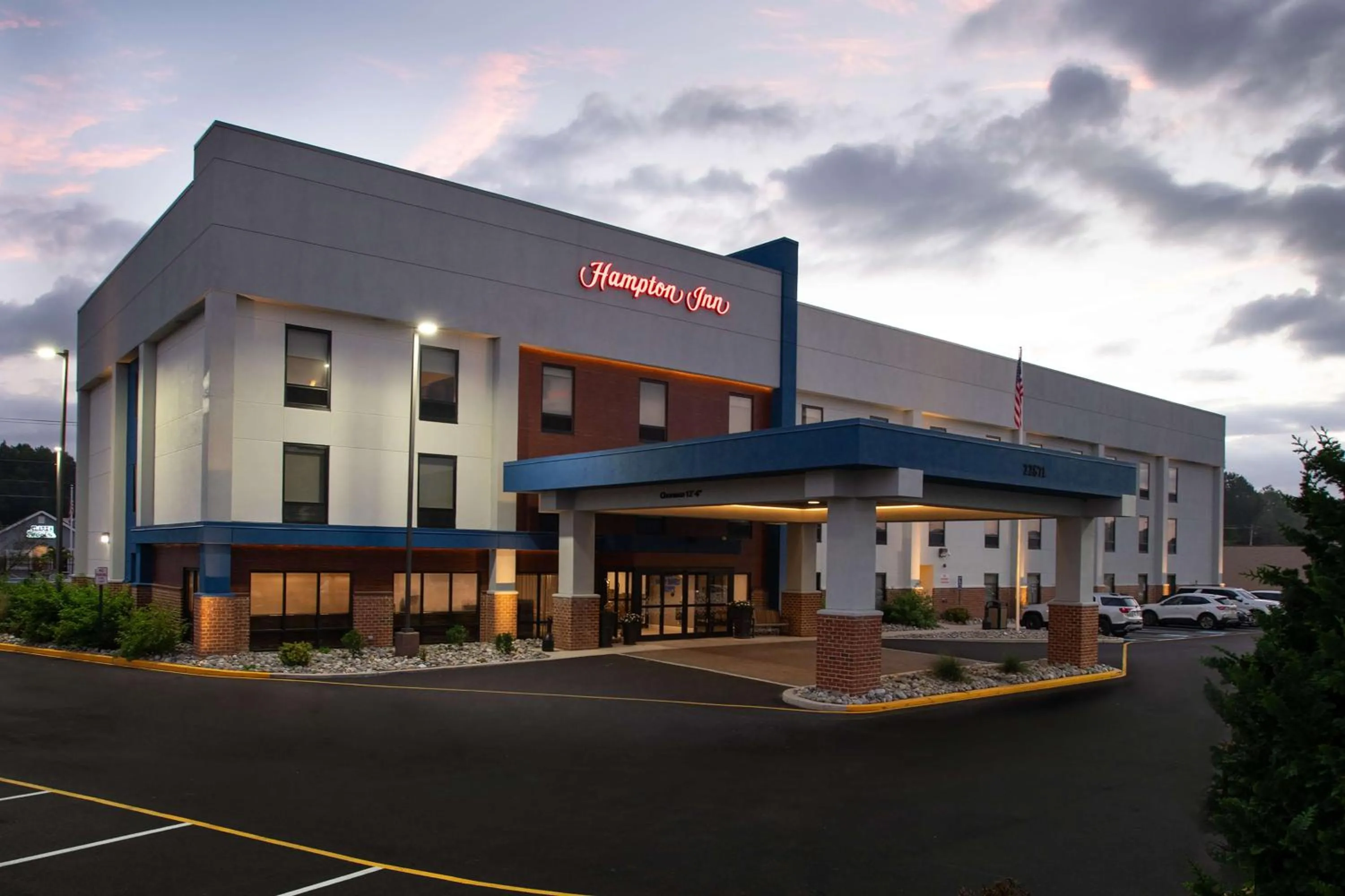 Property building in Hampton Inn Seaford