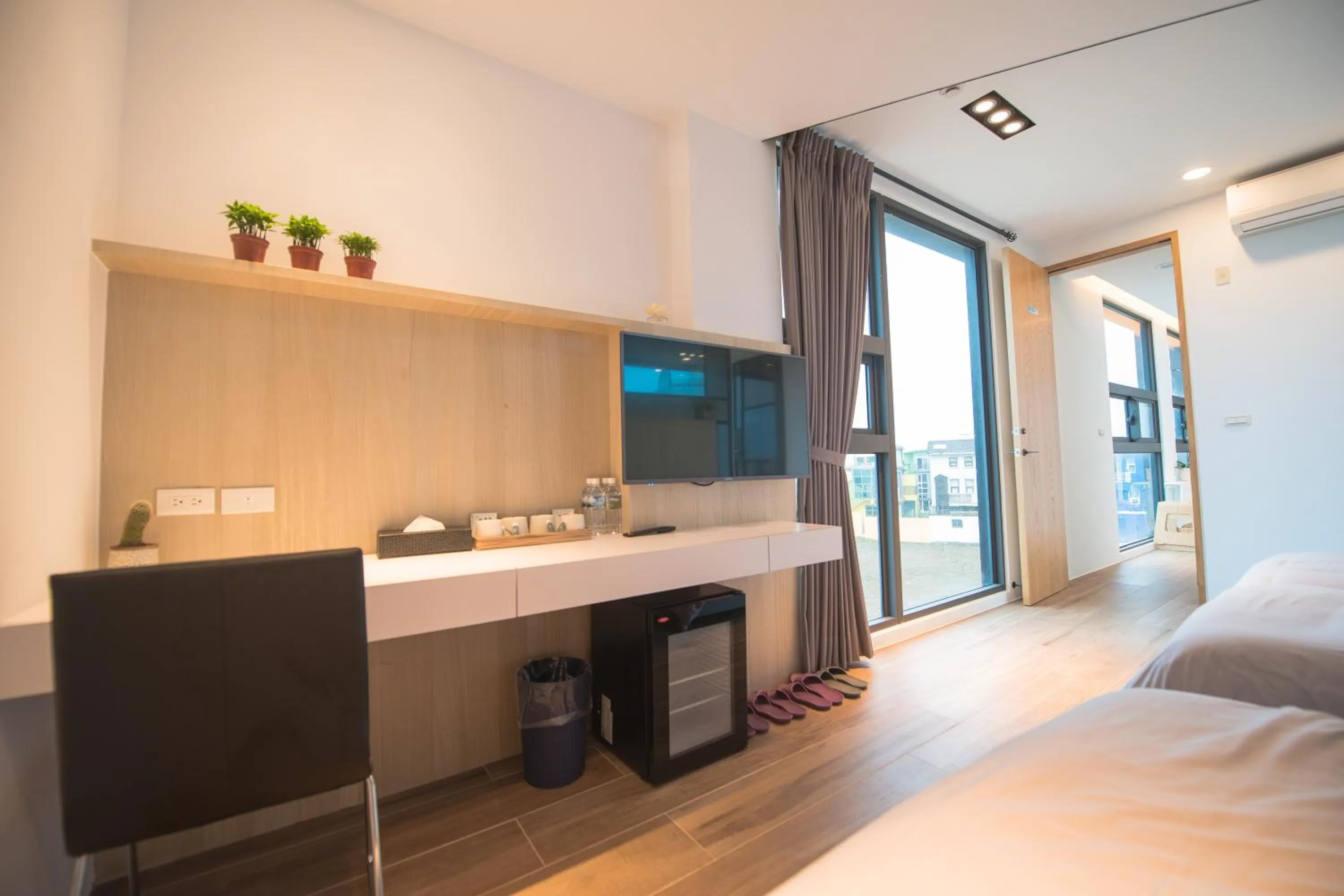 Dining area, Bed in Galilee B&B 加利利海民宿