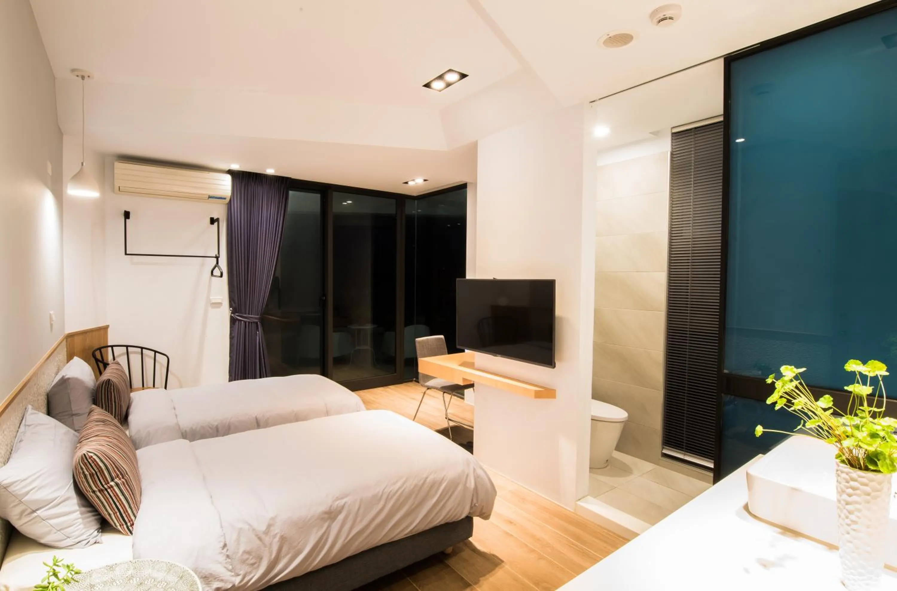 Bedroom, Bed in Galilee B&B 加利利海民宿