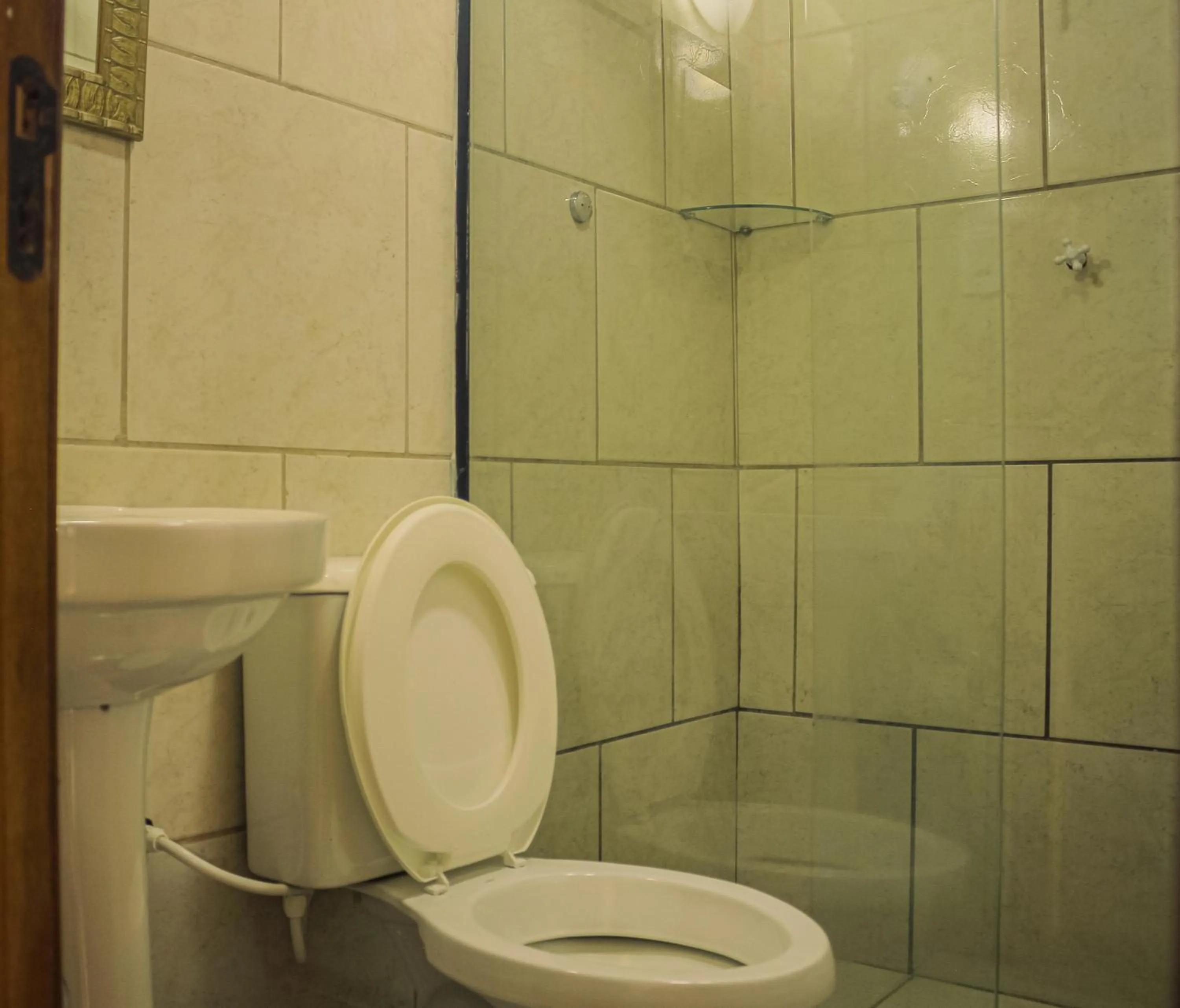 Bathroom in Hotel Praia Do Rosa