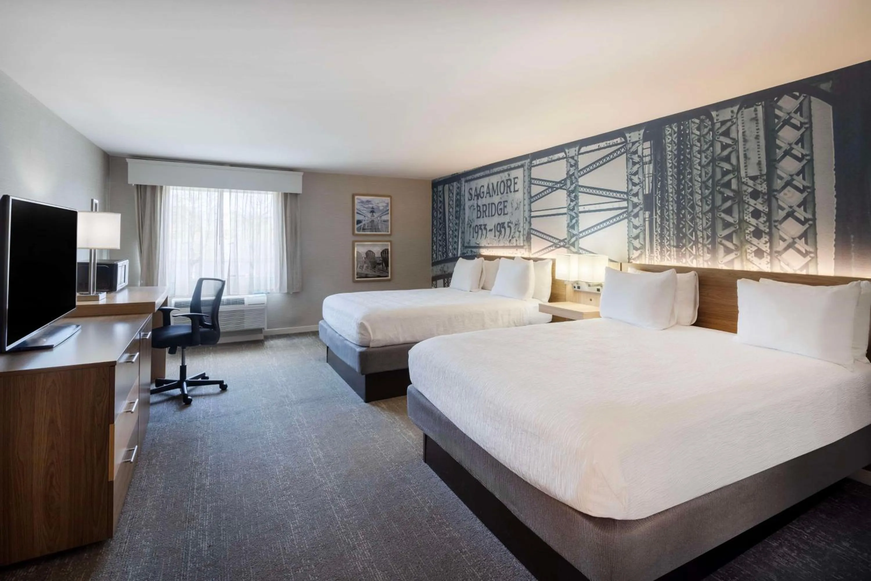 Photo of the whole room, Bed in Aiden by Best Western Cape Cod - West Yarmouth