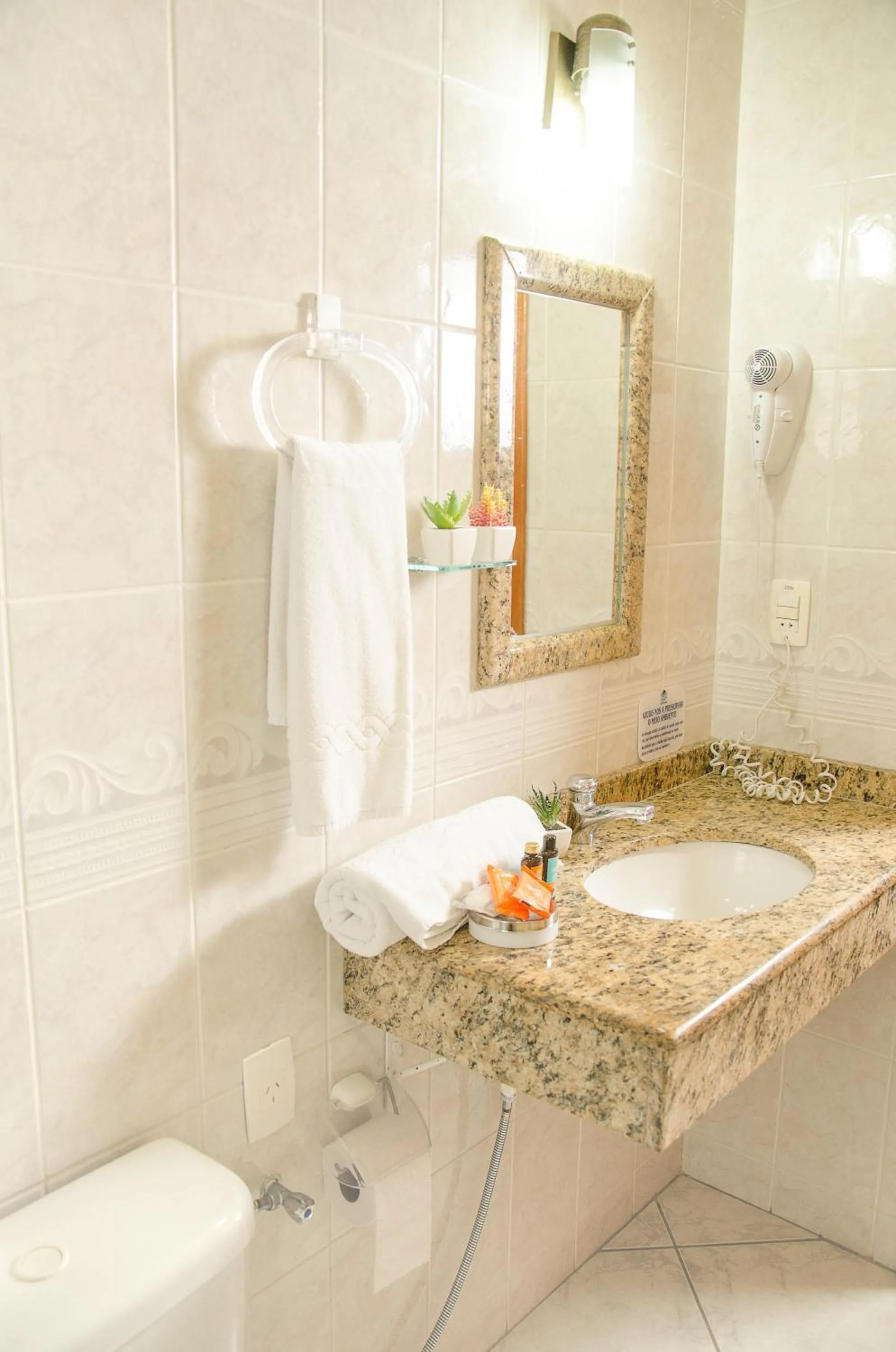 Superior Deluxe Triple in Pousada Barra Mar