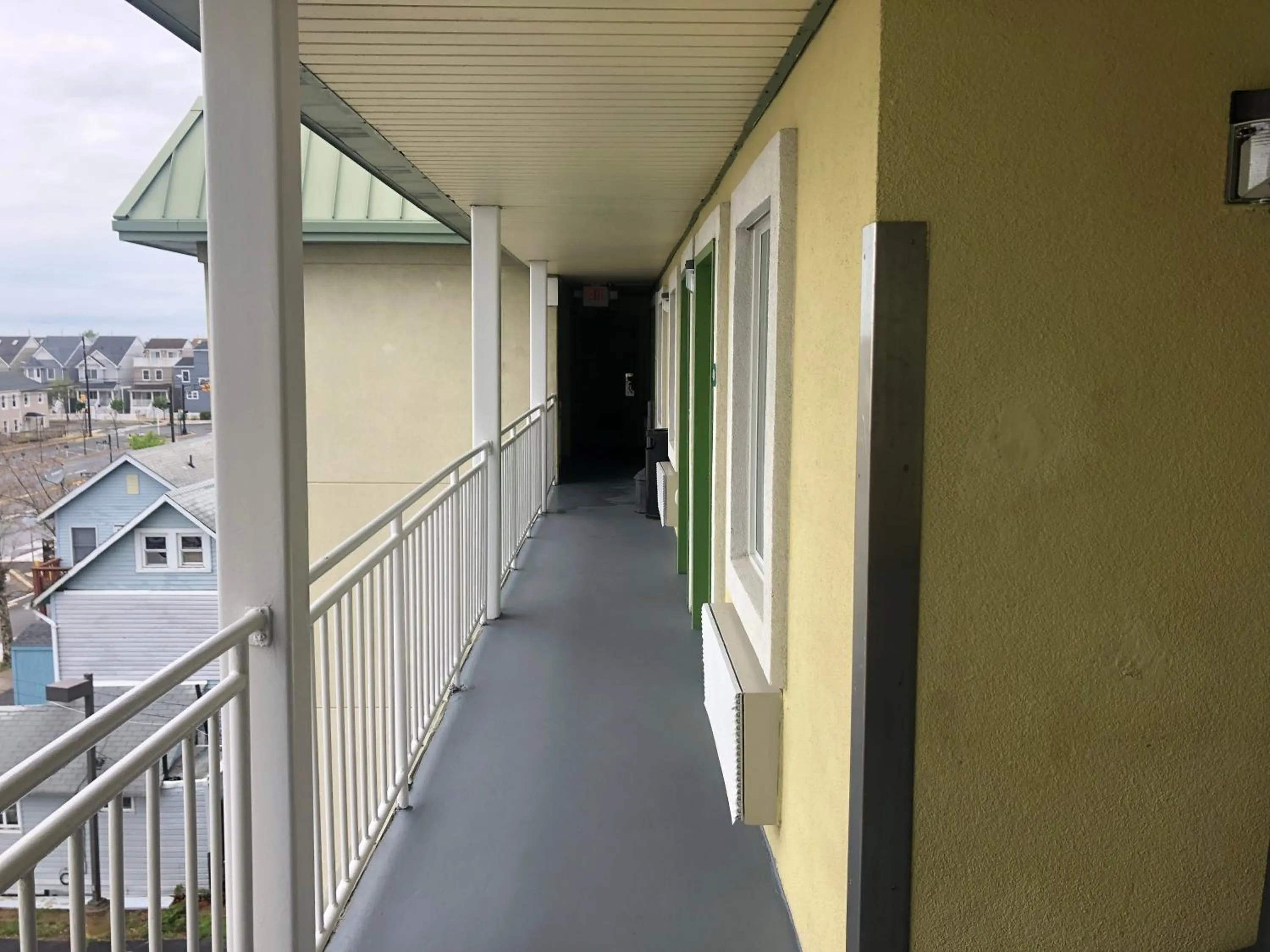 Balcony/Terrace in Sea Palace Inn