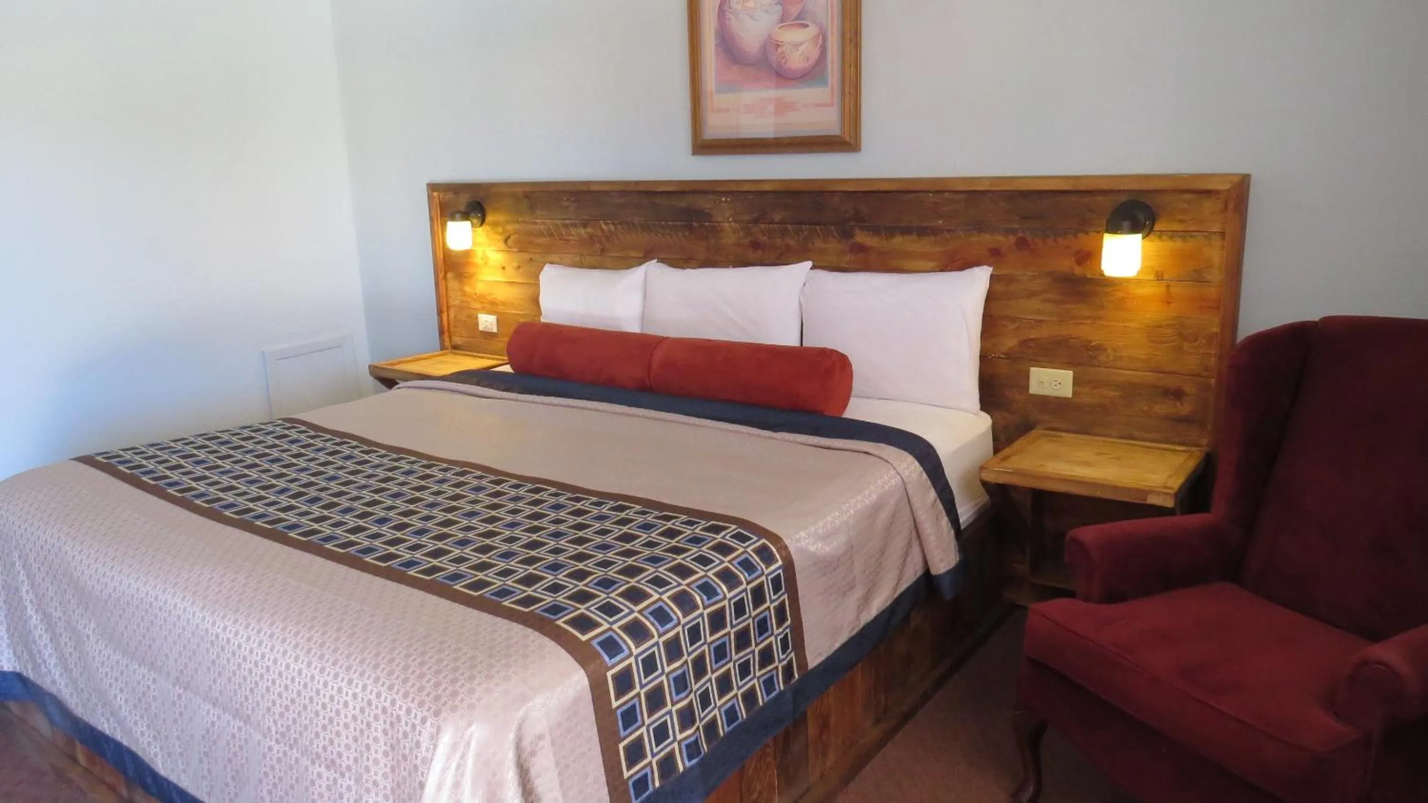 Bed in Casa Lemus Inn