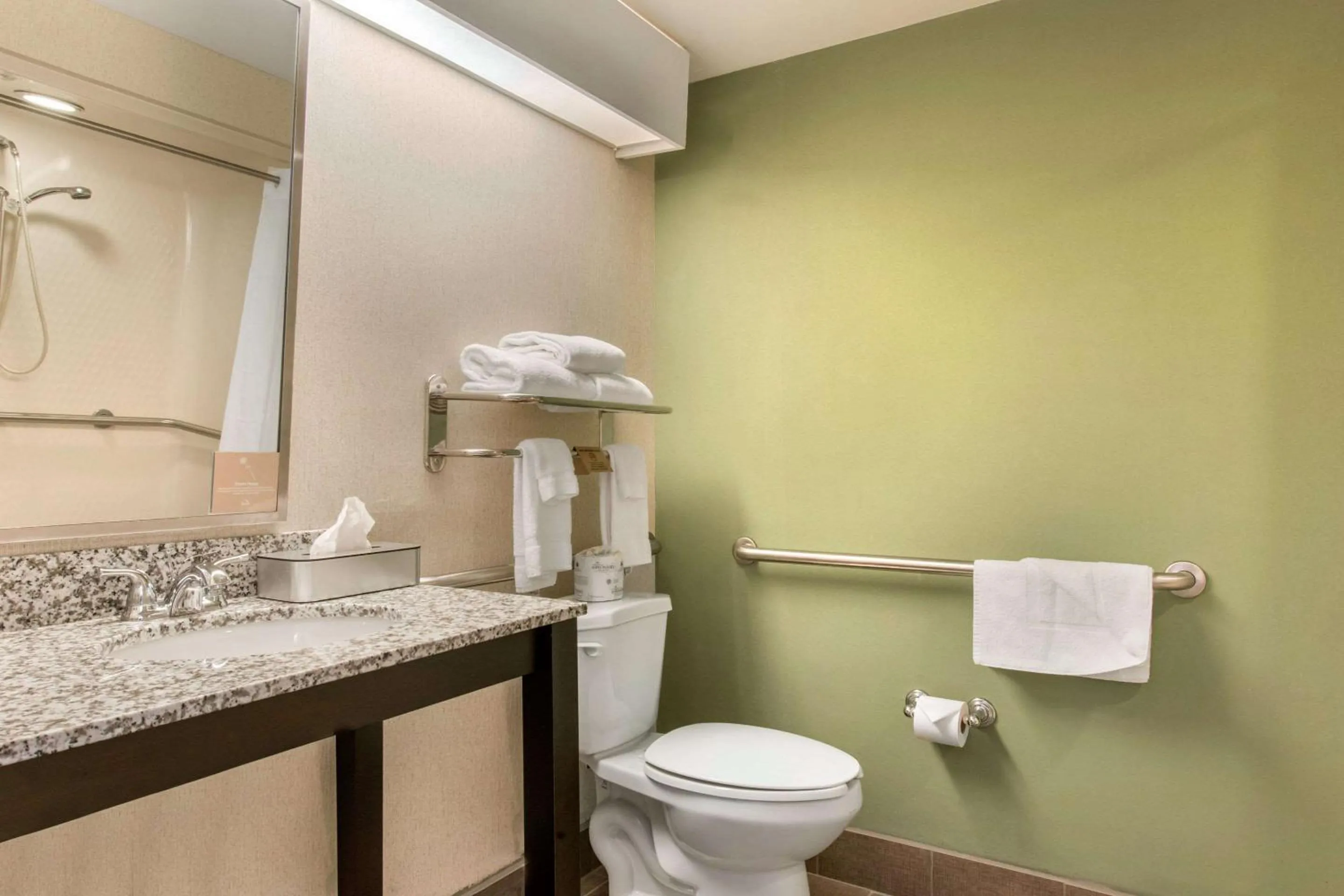 Bedroom in Sleep Inn Carlisle South