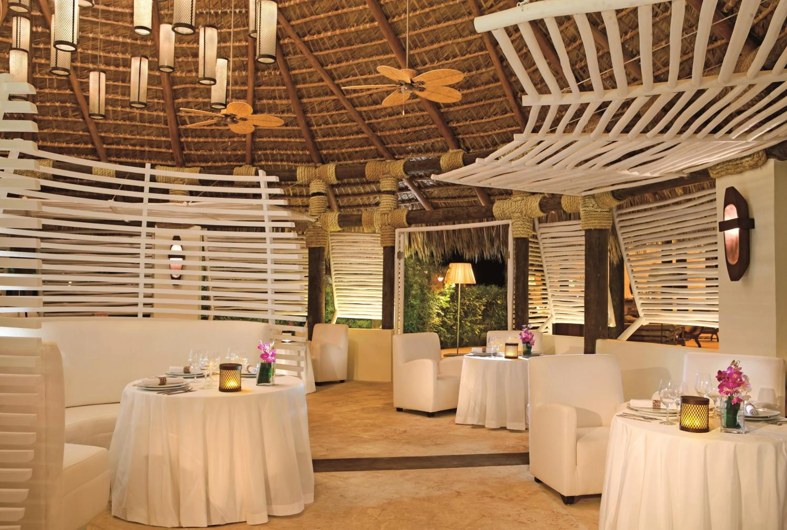 Restaurant/places to eat in Zoetry Agua Punta Cana - All Inclusive