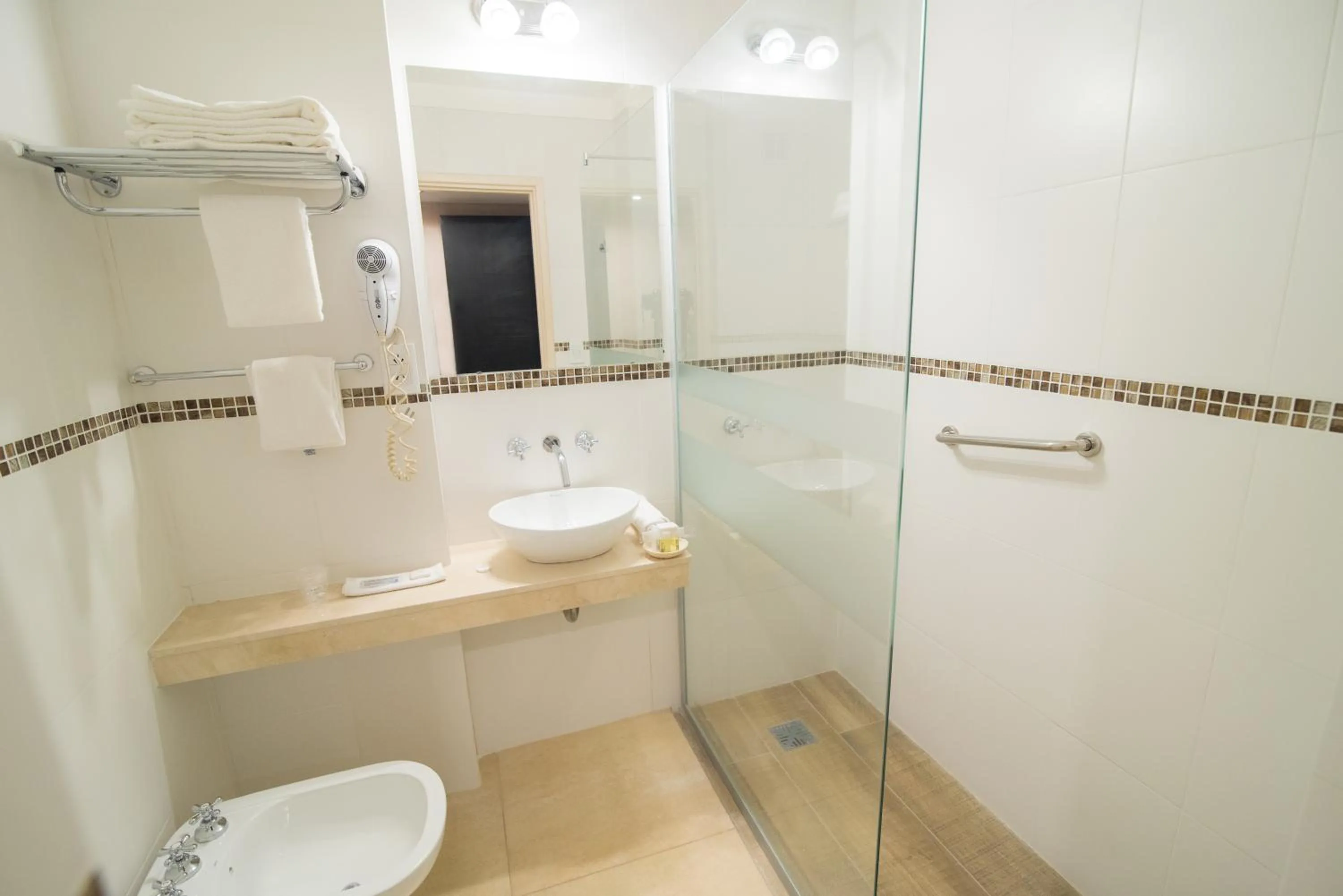 Shower in Gran Hotel Continental