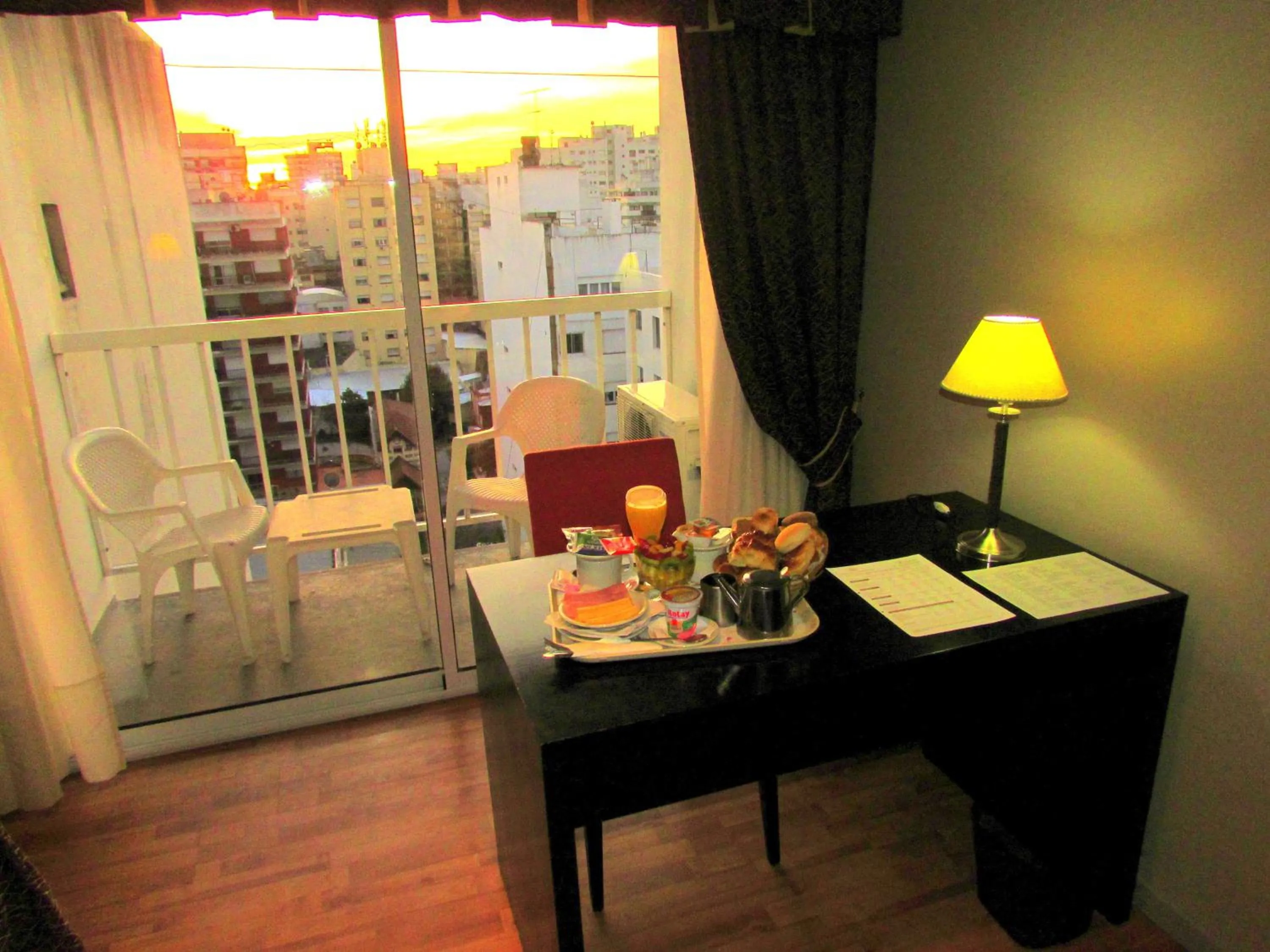 Seating area in Gran Hotel Continental
