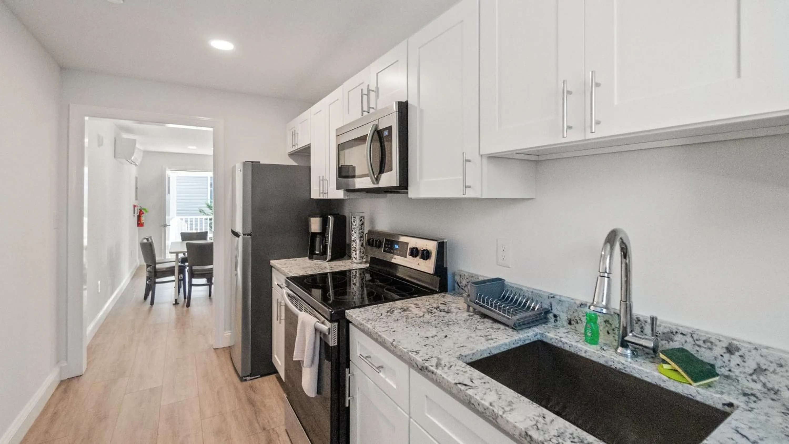 Kitchen or kitchenette in Safari Hotel Boardwalk