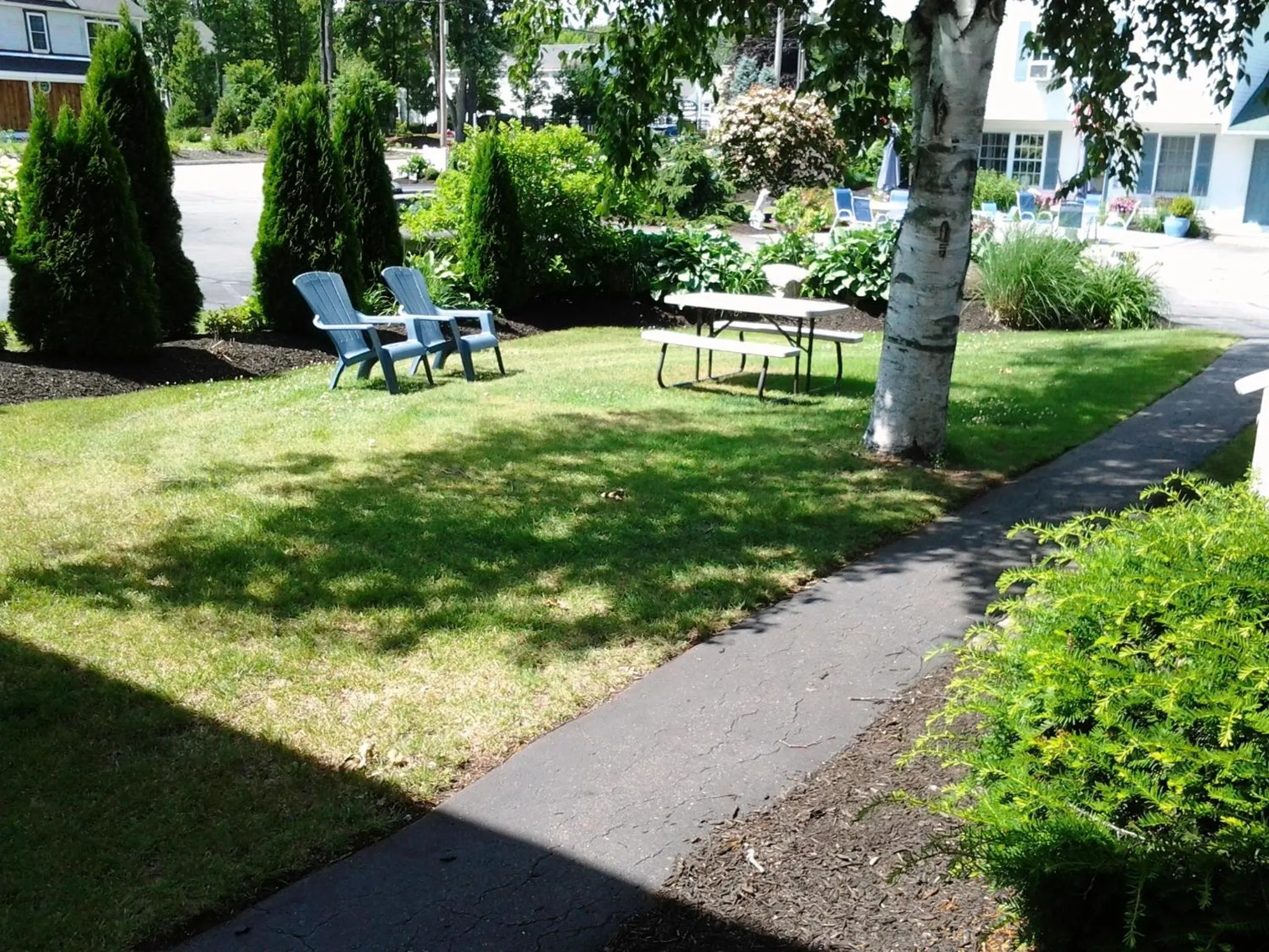 Garden in Ne'r Beach Motel