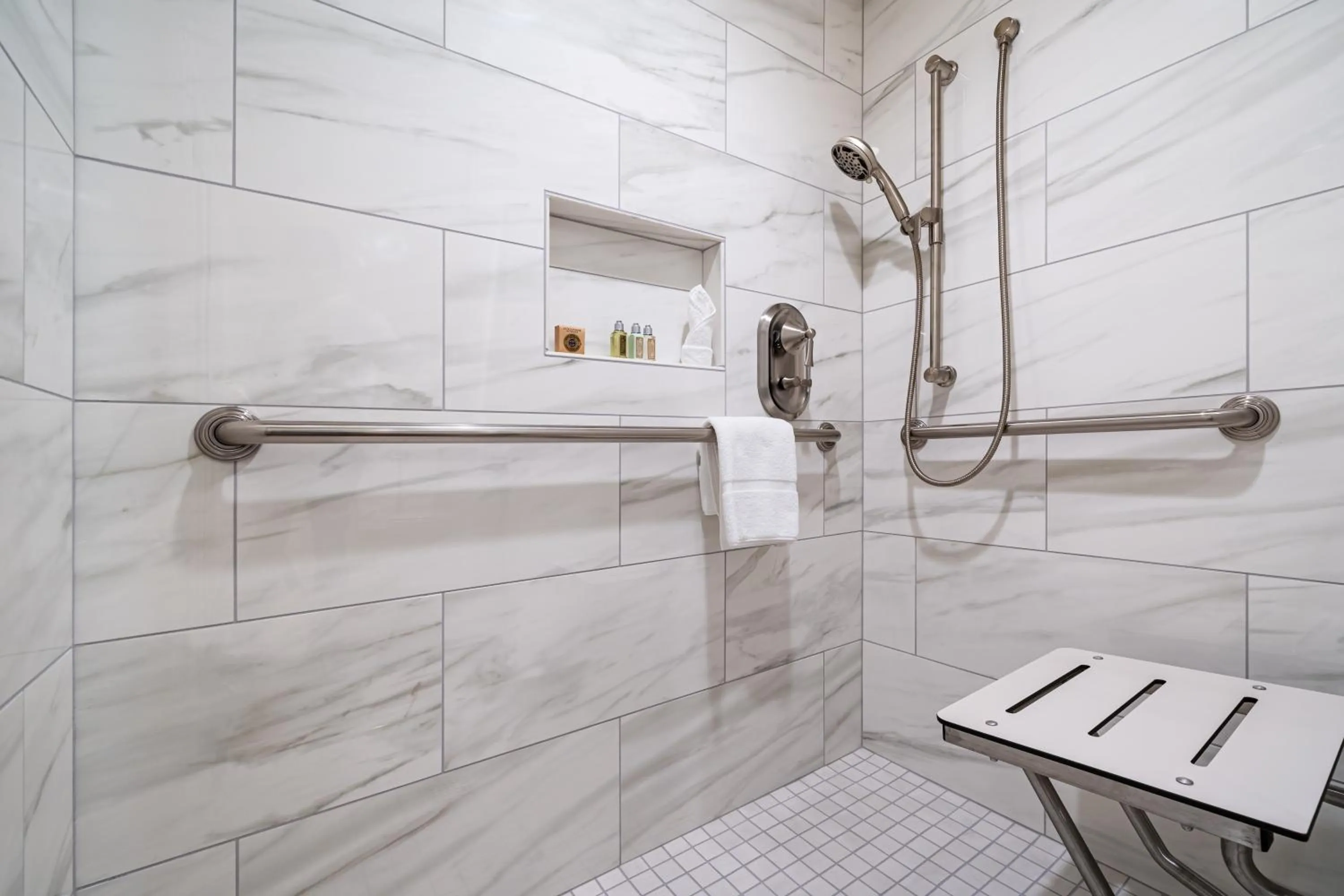 Shower in The Houstonian Hotel, Club & Spa