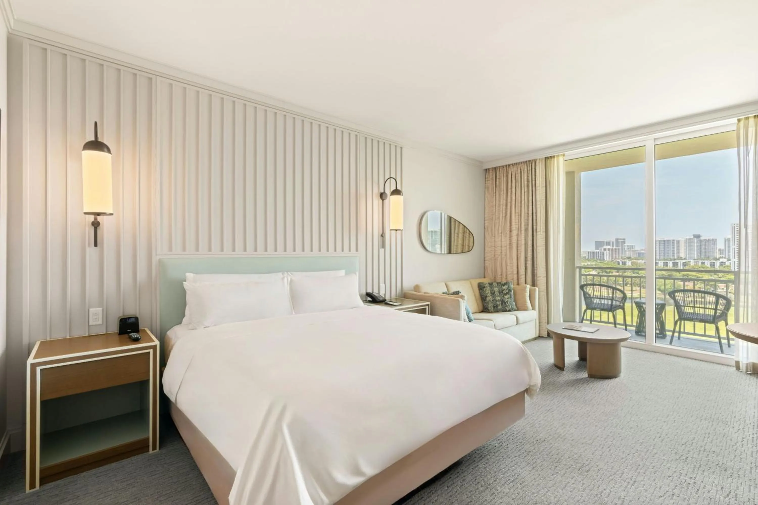 Photo of the whole room, Bed in JW Marriott Miami Turnberry Resort & Spa