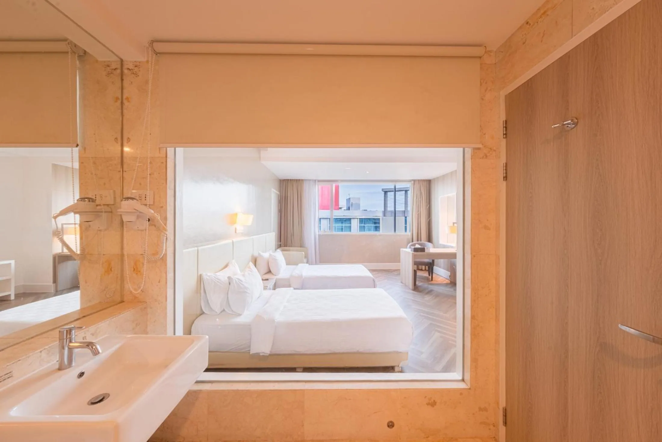 Bedroom, Bed in Grand Jatra Hotel Balikpapan