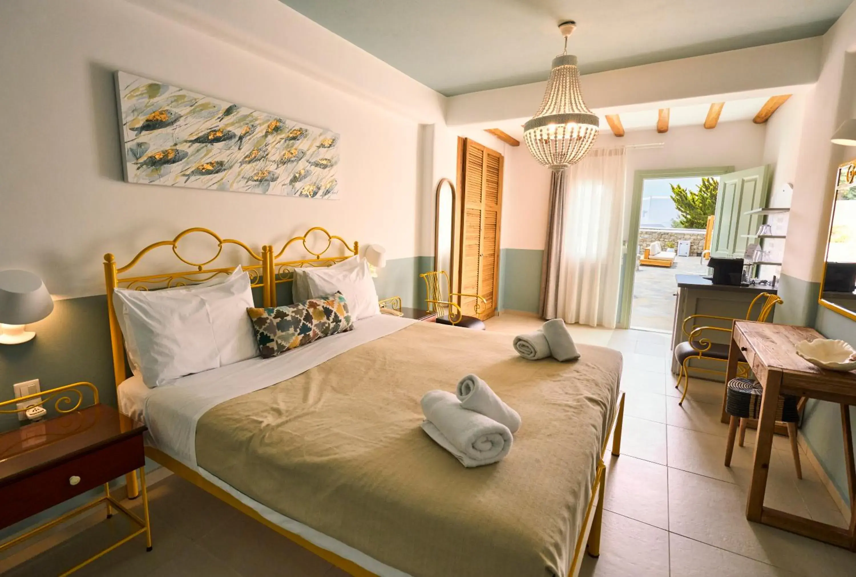 Superior Twin Room with Pool View in Bellissimo Resort Superior Twin Room with Pool View in Bellissimo Resort