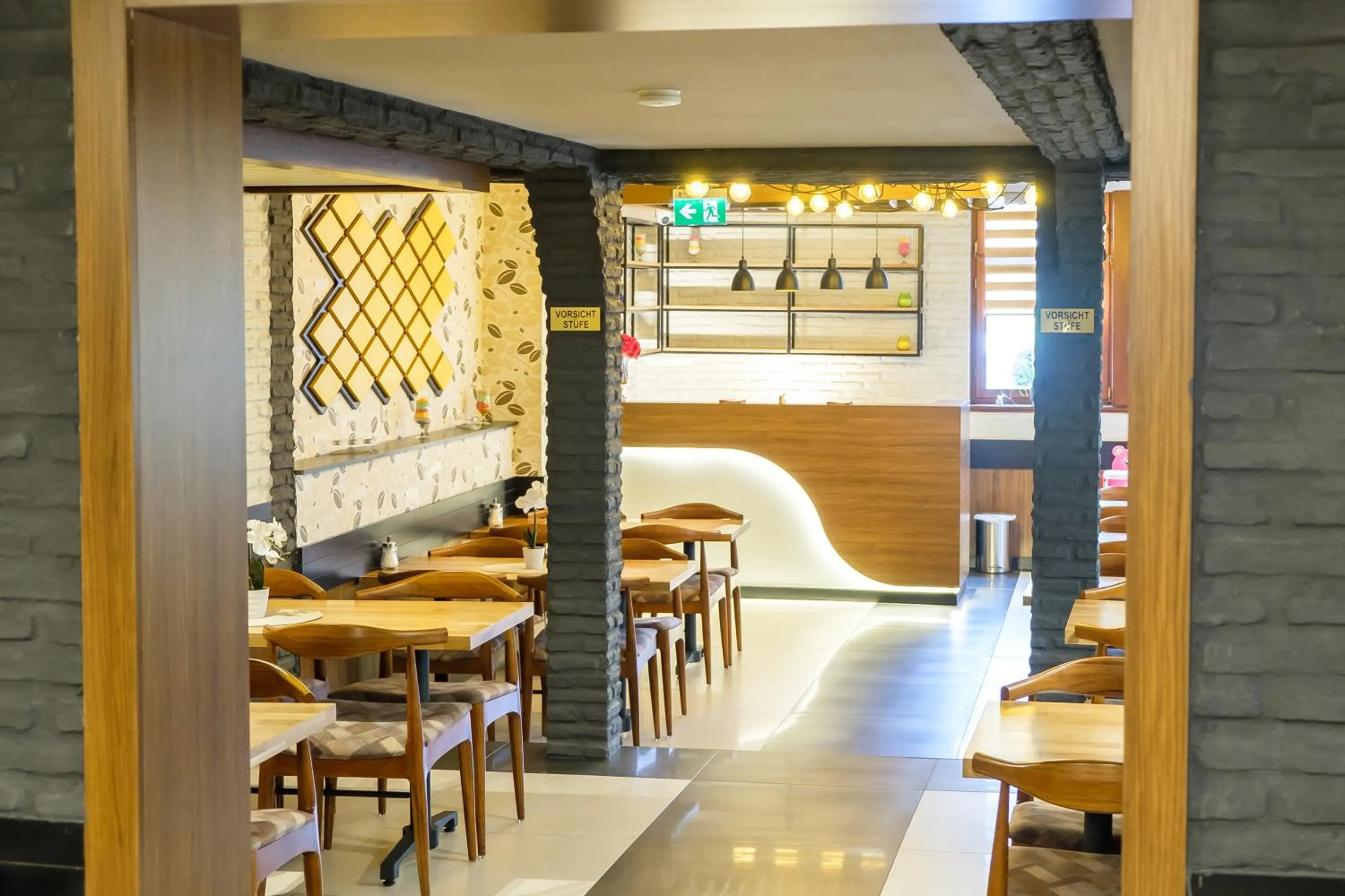 Restaurant/places to eat in Hotel im Anker