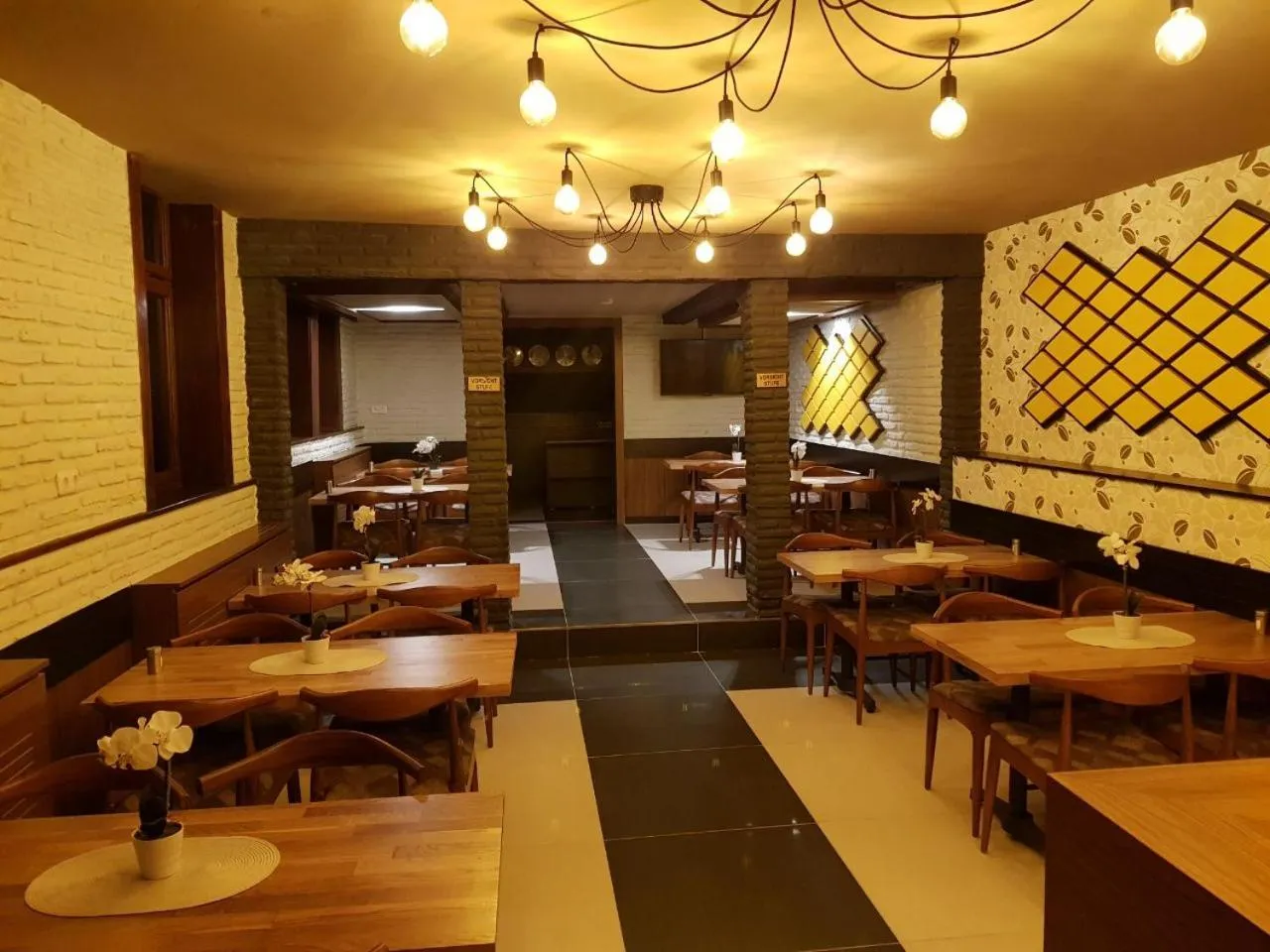 Restaurant/places to eat in Hotel im Anker