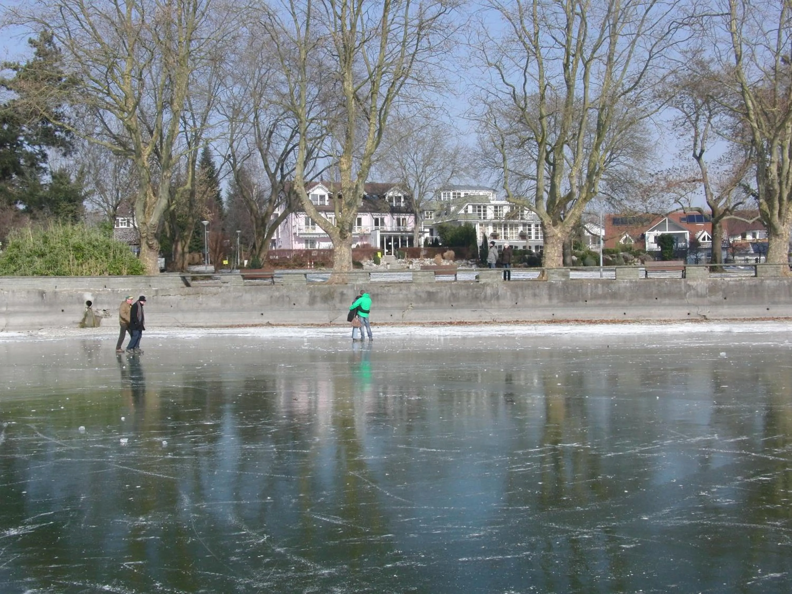 Property building in Iris am See garni